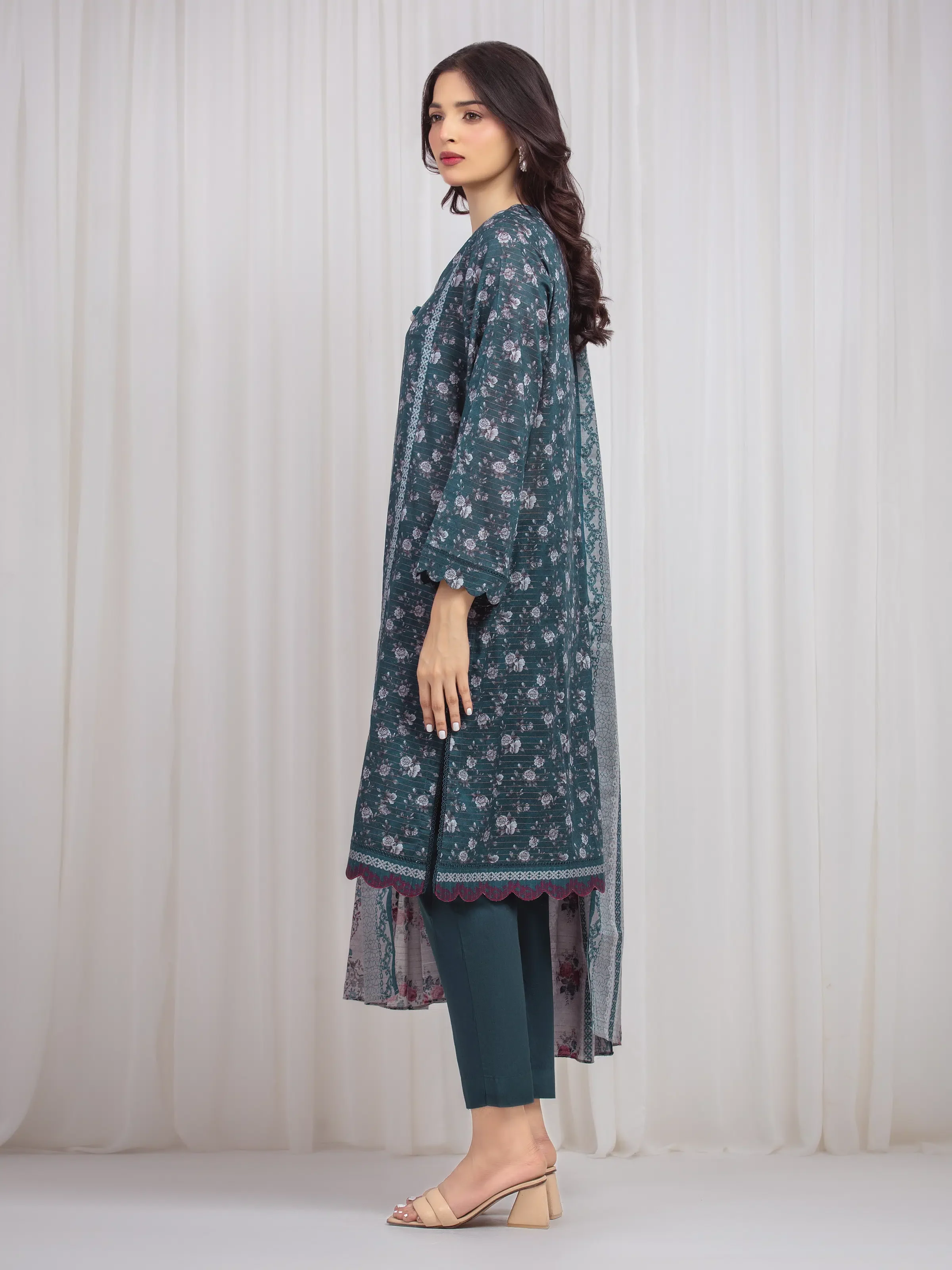 Unstitched Printed Zari Lawn Suit - EWU6M6-002-3P - Image 5