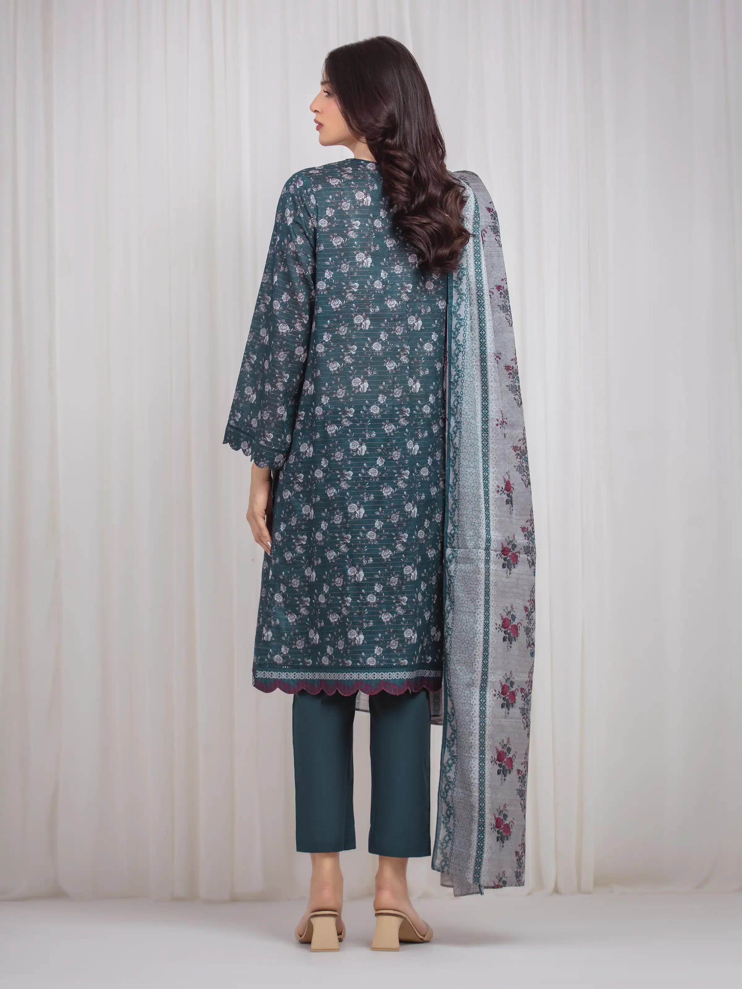Unstitched Printed Zari Lawn Suit - EWU6M6-002-3P - Image 6