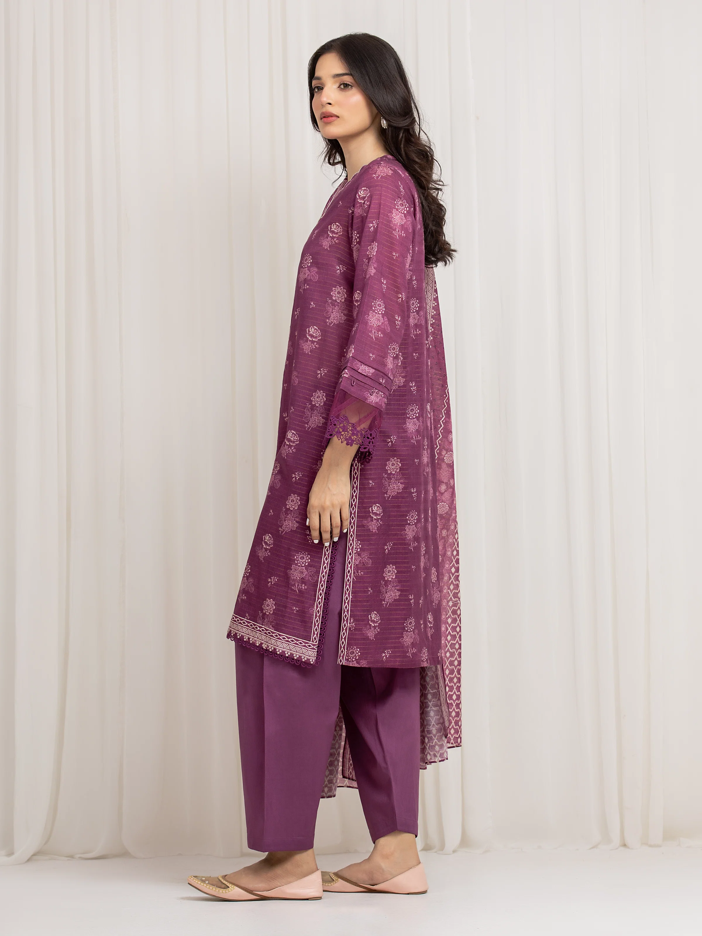 Unstitched Printed Zari Lawn Suit - EWU6M6-003-3P - Image 5