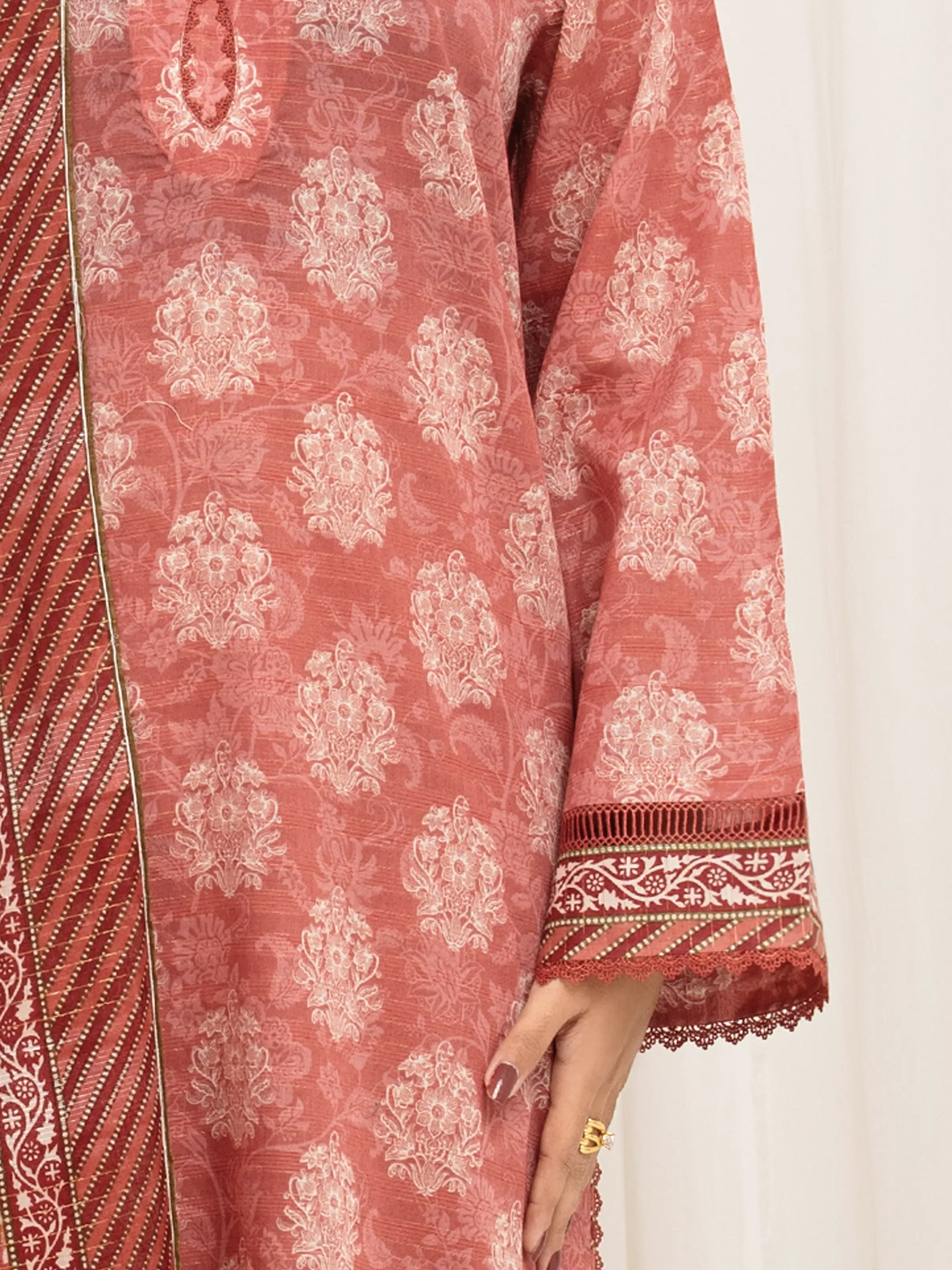 Unstitched Printed Zari Lawn Suit - EWU6M6-005-3P - Image 4