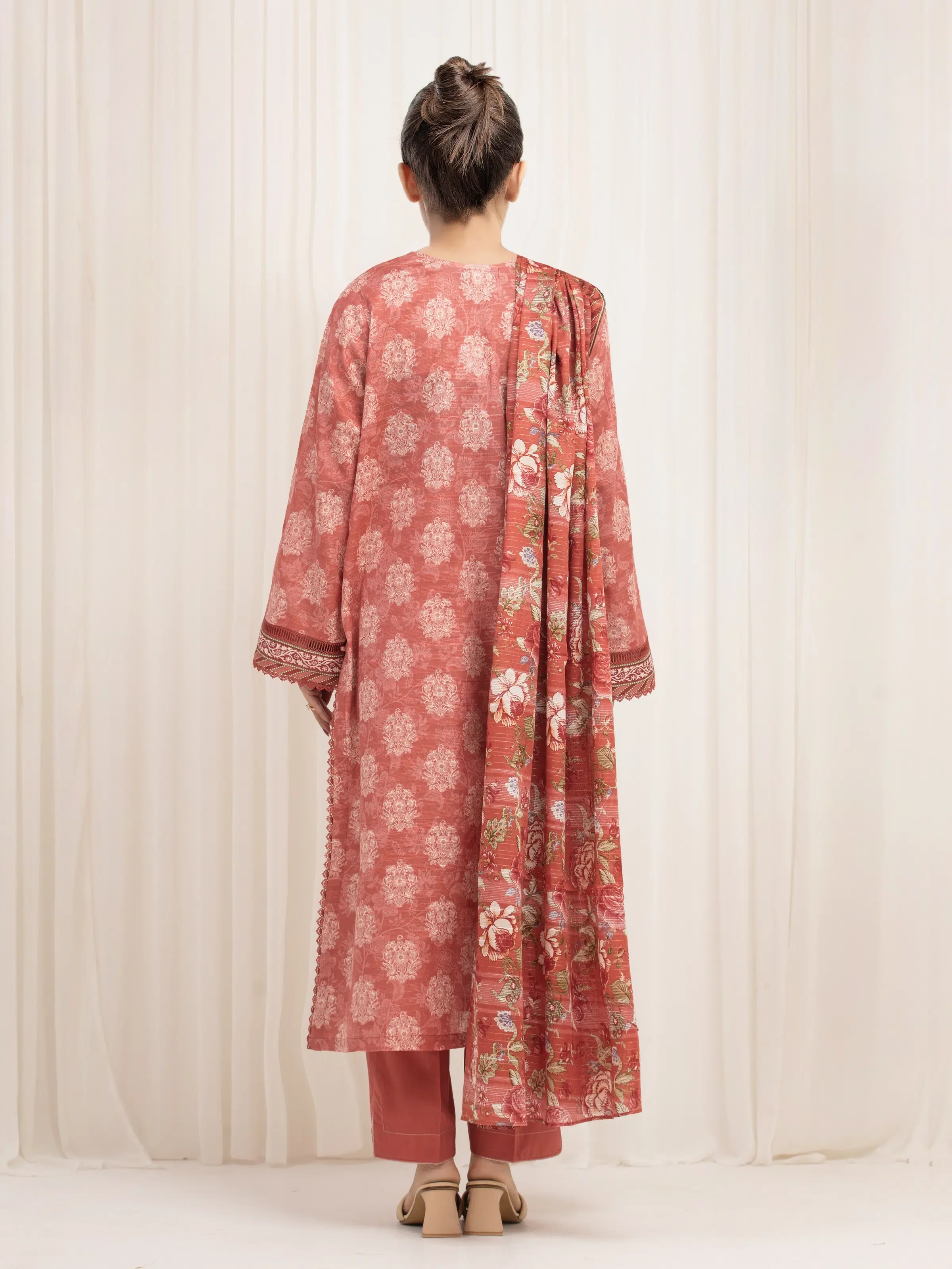 Unstitched Printed Zari Lawn Suit - EWU6M6-005-3P - Image 5