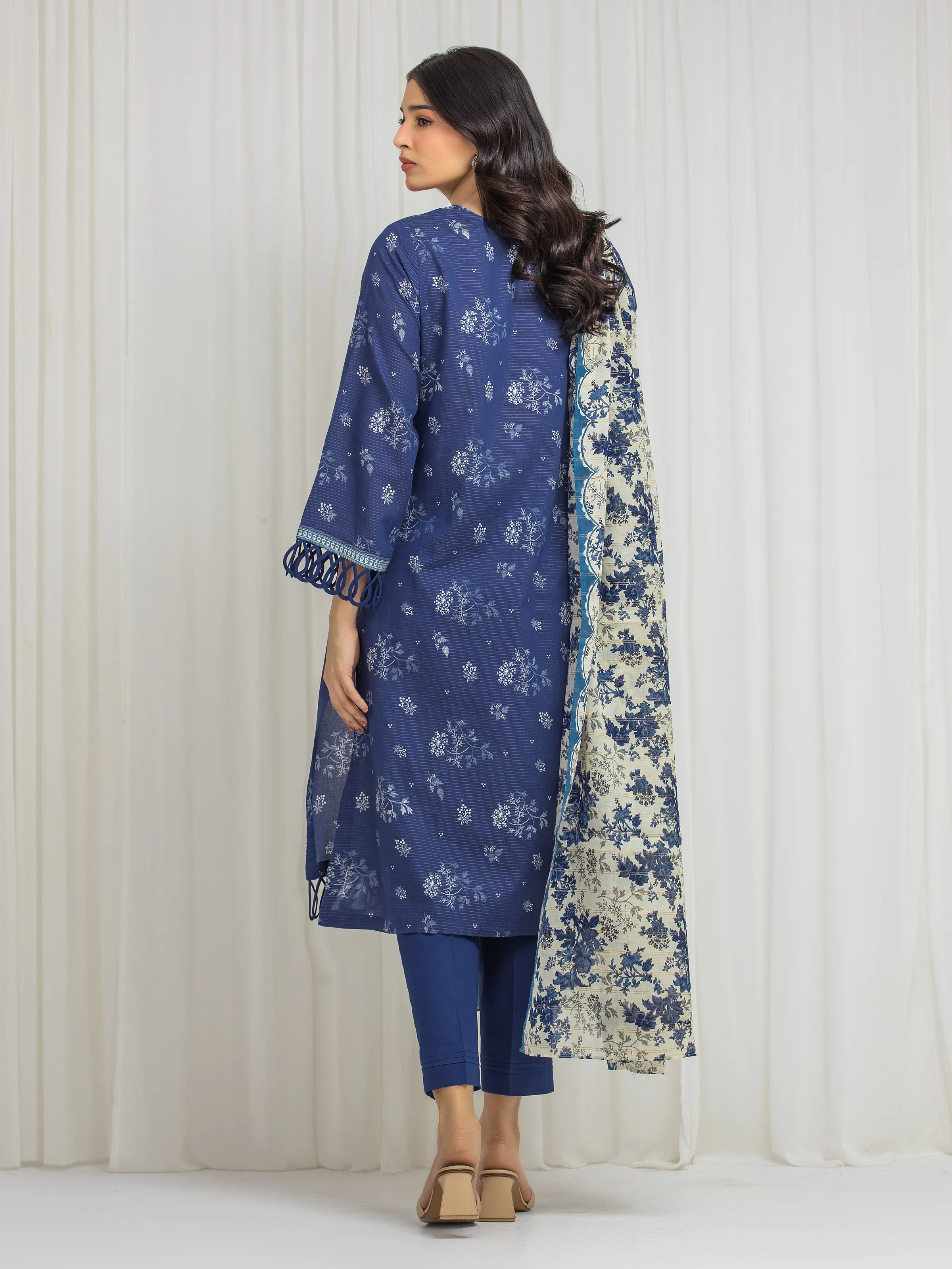 Unstitched Printed Zari Lawn Suit - EWU6M6-006-3P - Image 6