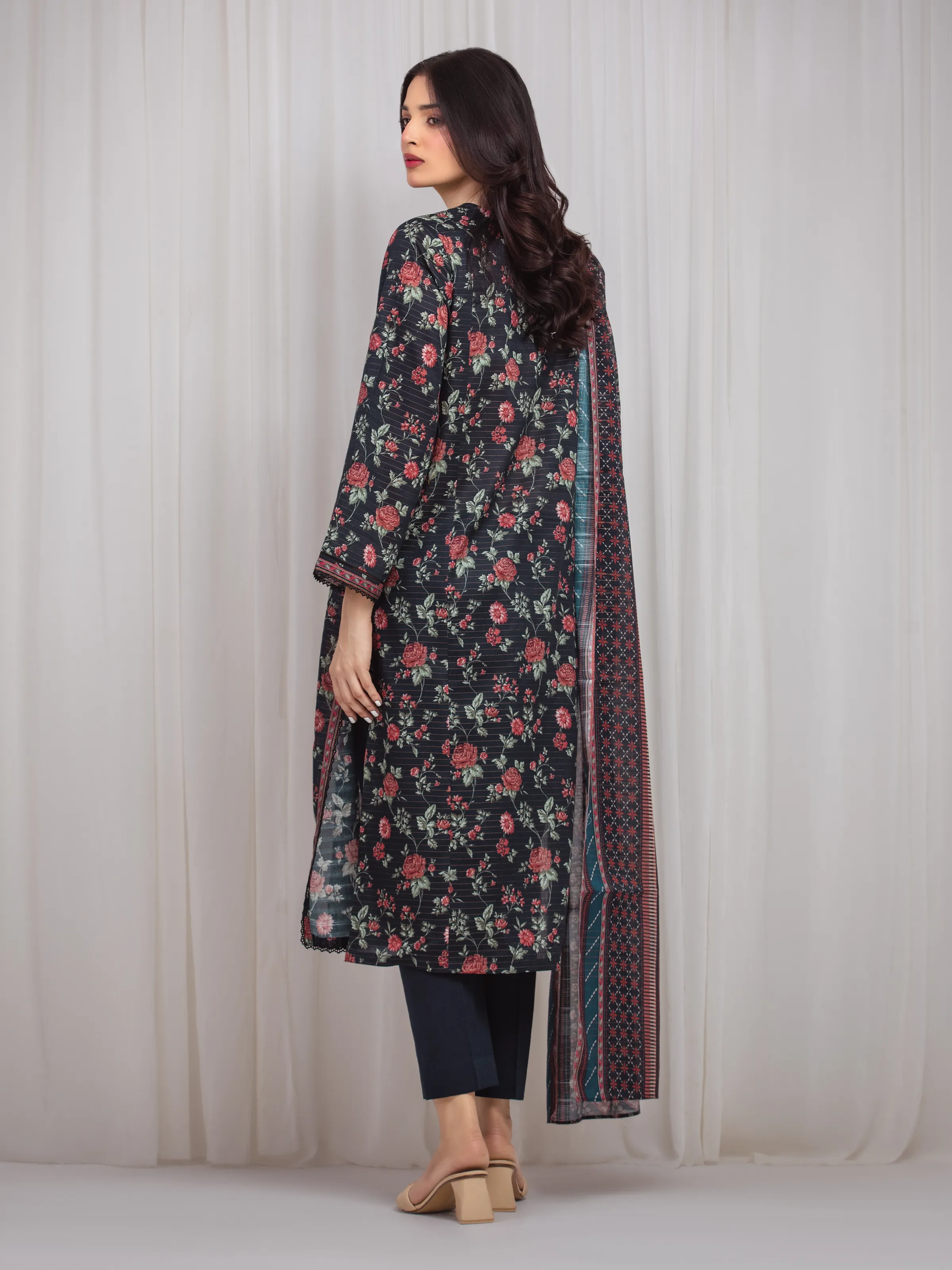 Unstitched Printed Zari Lawn Suit - EWU6M6-011-3P - Image 6