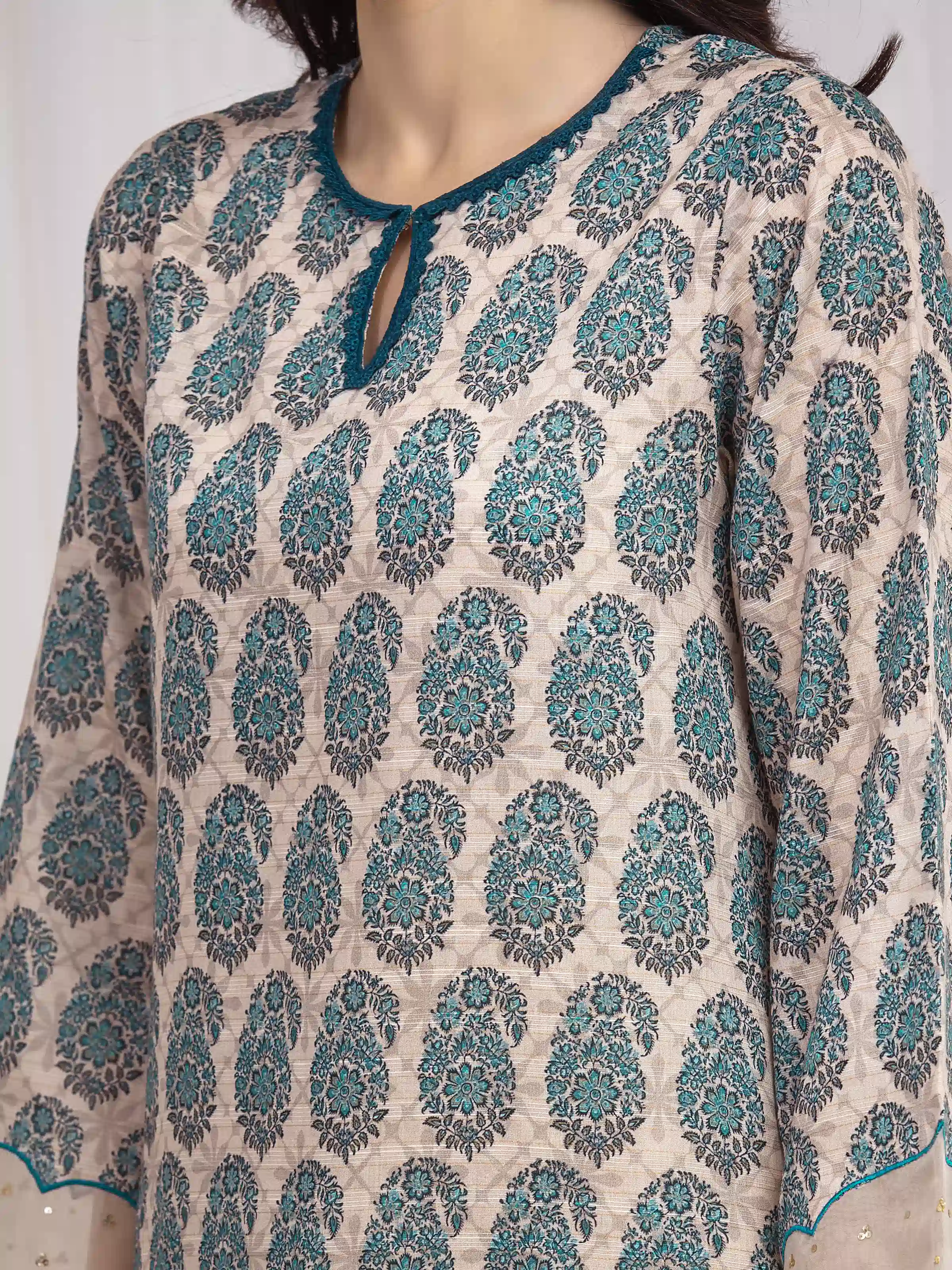 Unstitched Printed Zari Lawn Suit - EWU6M6-012-3P - Image 3