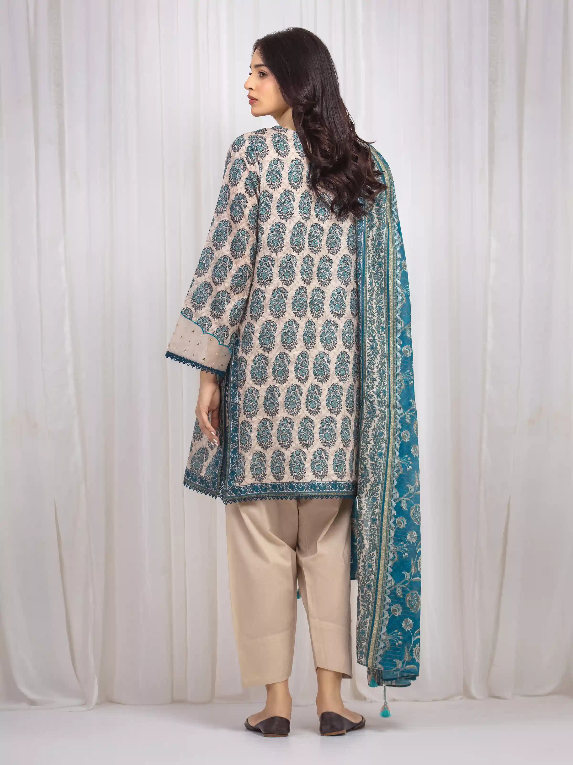 Unstitched Printed Zari Lawn Suit - EWU6M6-012-3P - Image 5