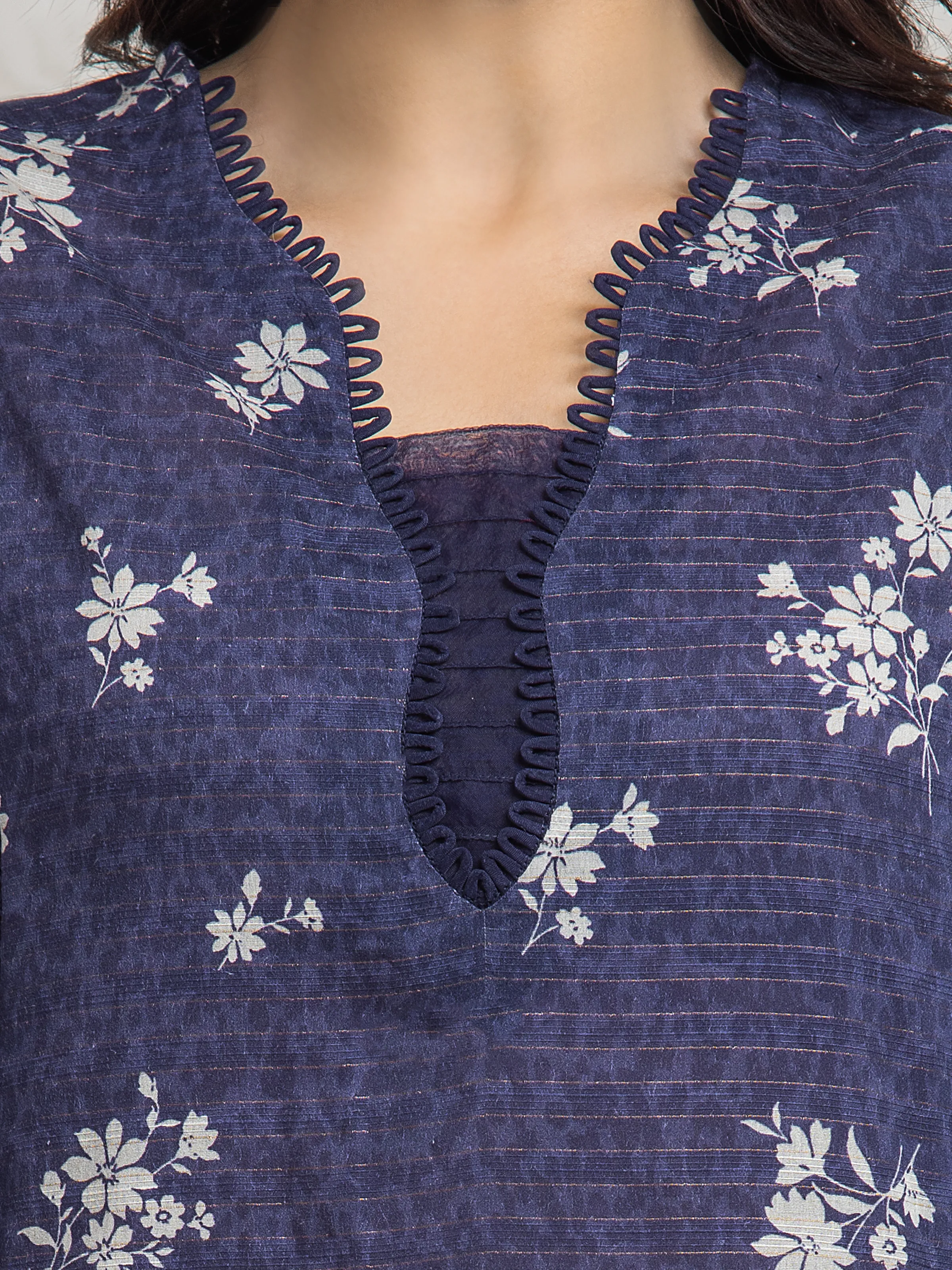 Unstitched Printed Zari Lawn Suit - EWU6M6-022-3P - Image 4