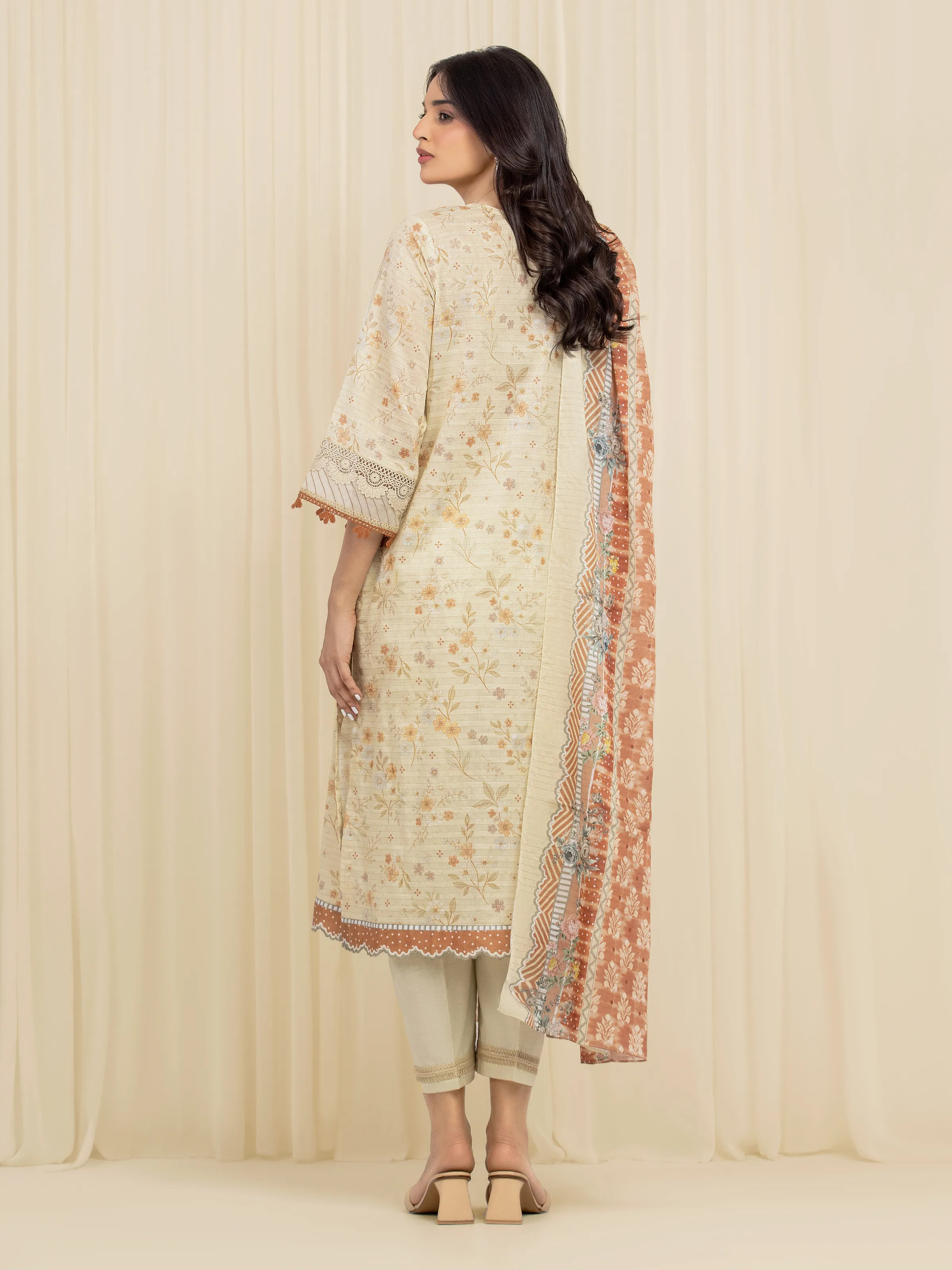 Unstitched Printed Zari Lawn Suit - EWU6M6-026-3P - Image 5
