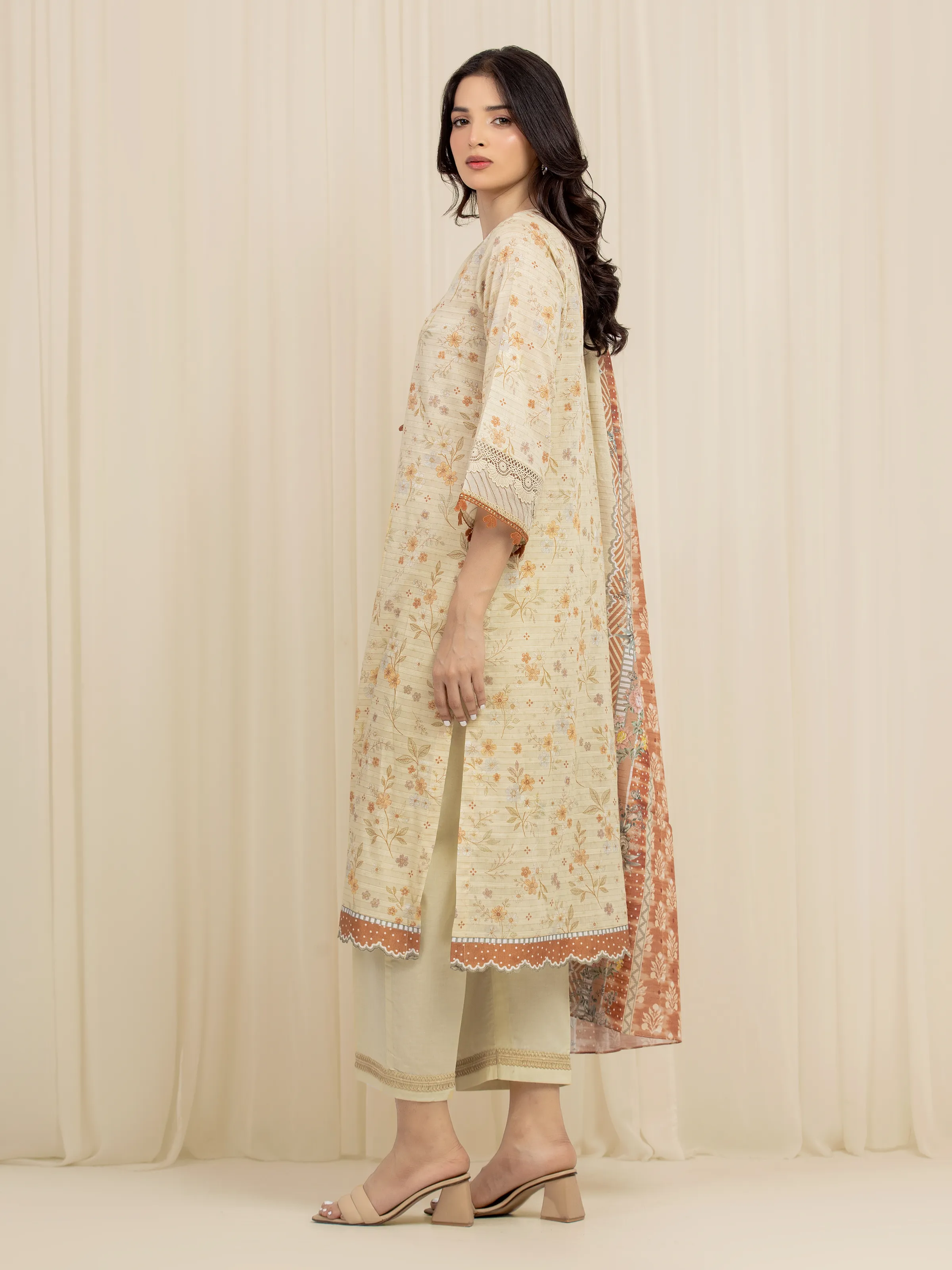 Unstitched Printed Zari Lawn Suit - EWU6M6-026-3P - Image 6