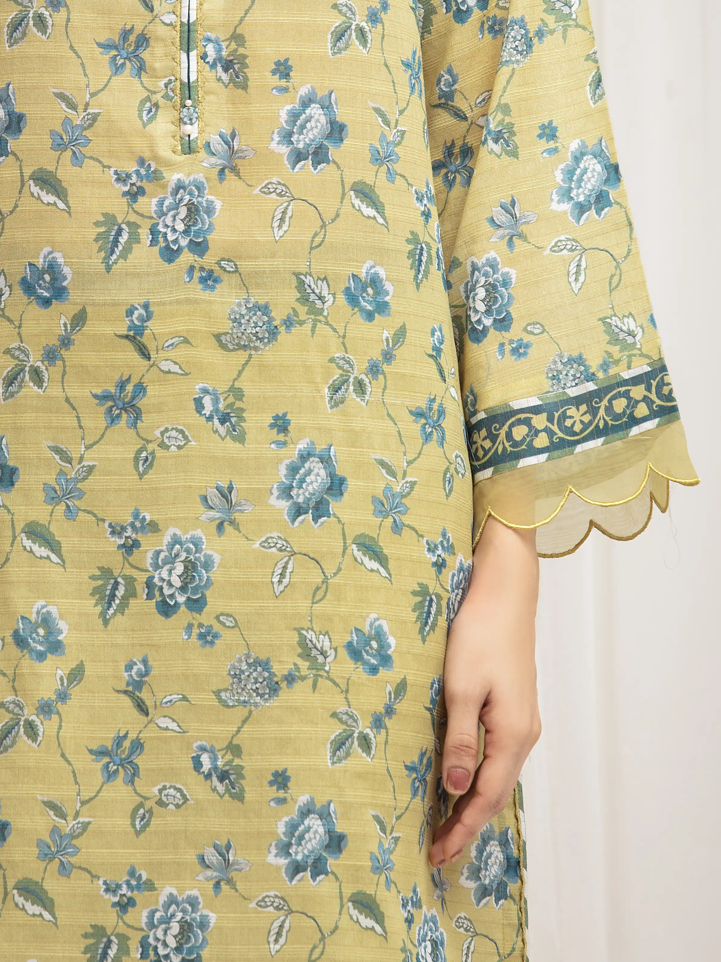 Unstitched Printed Zari Lawn Suit - EWU6M6-028-3P - Image 3