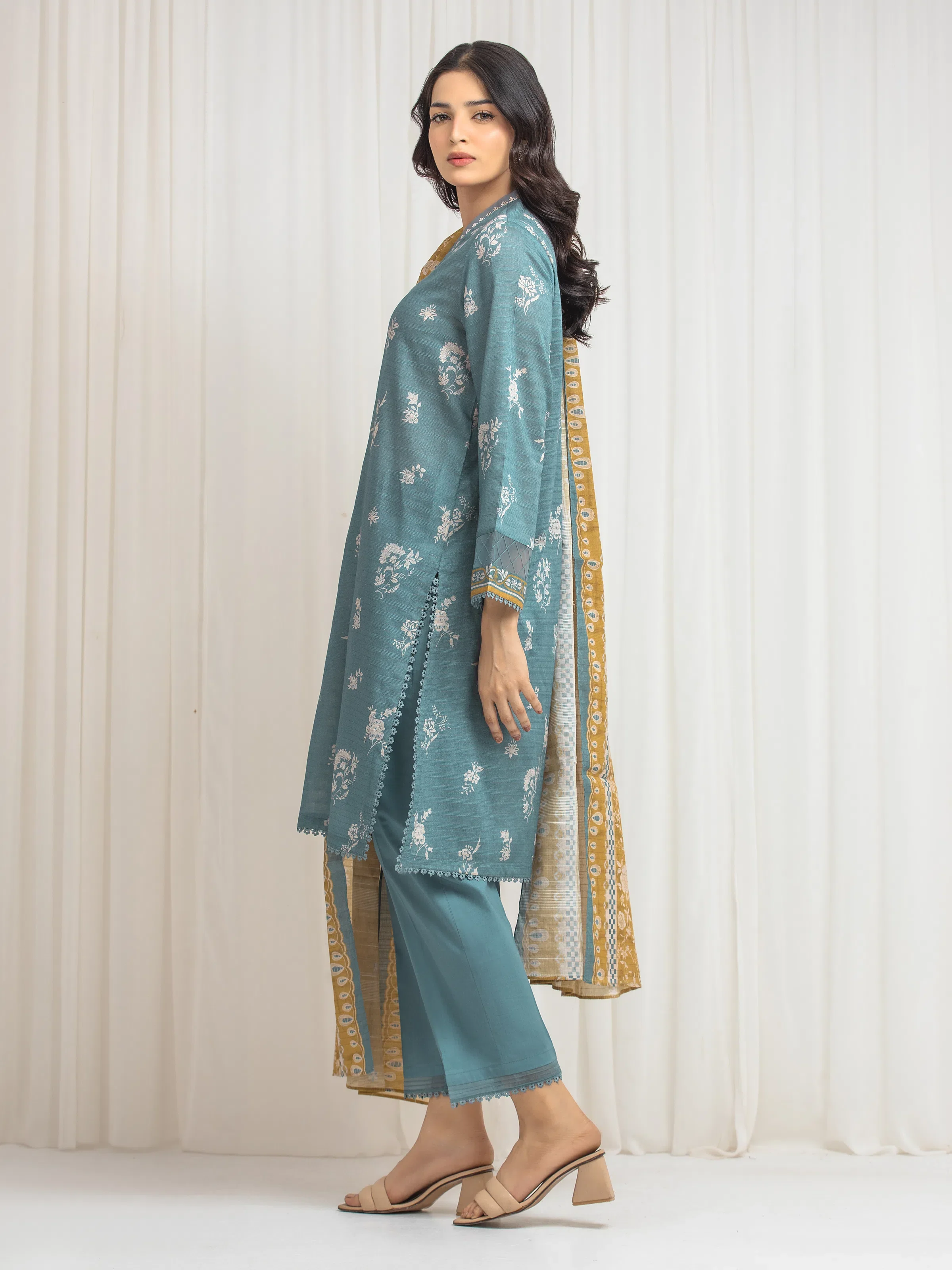 Unstitched Printed Zari Lawn Suit - EWU6M6-029-3P - Image 5