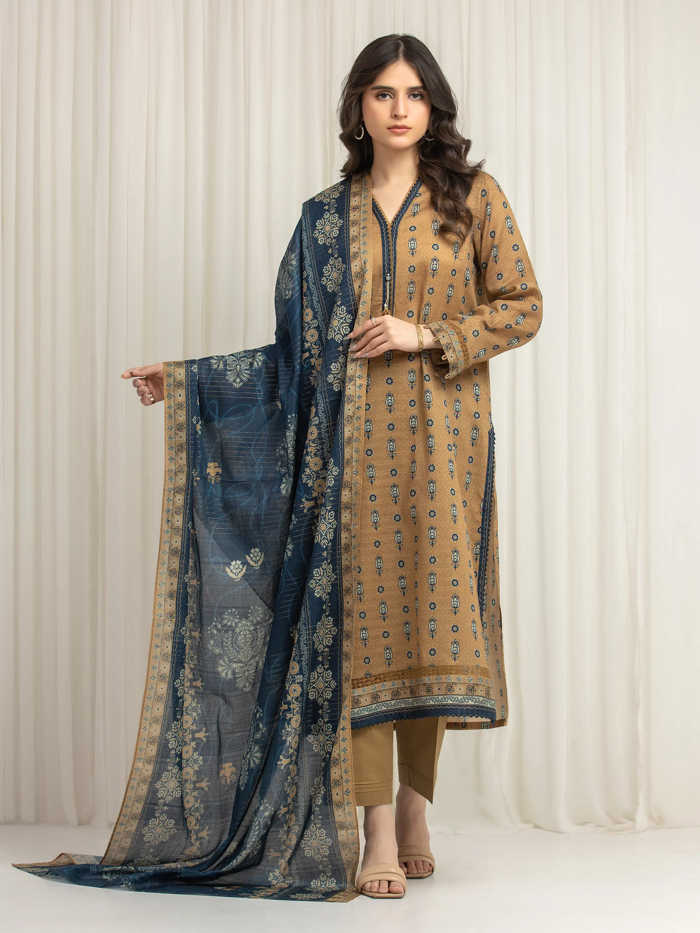 Unstitched Printed Lawn Suit - EWU6M6-032-3P