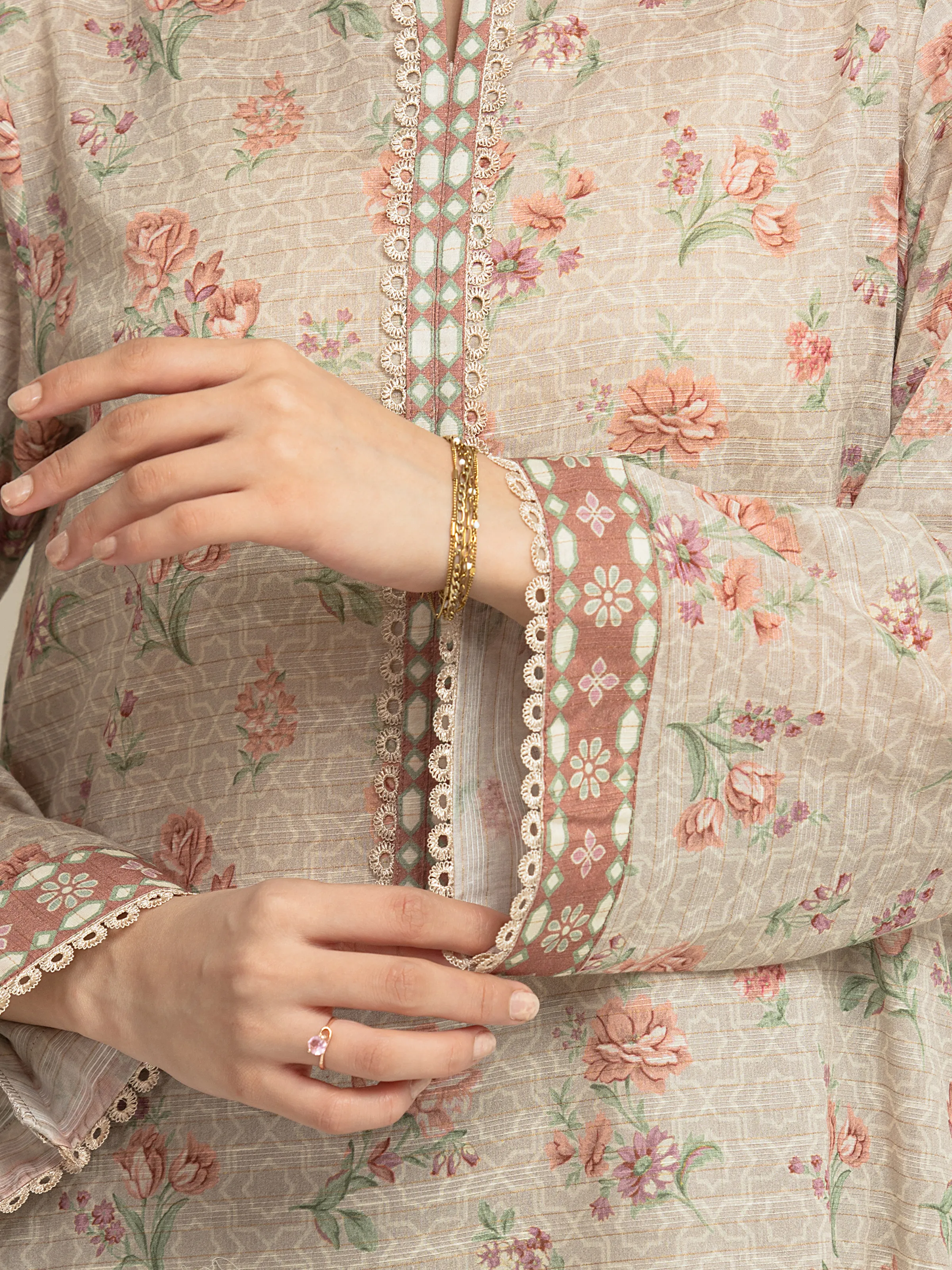 Unstitched Printed Zari Lawn Suit - EWU6M6-038-3P - Image 3