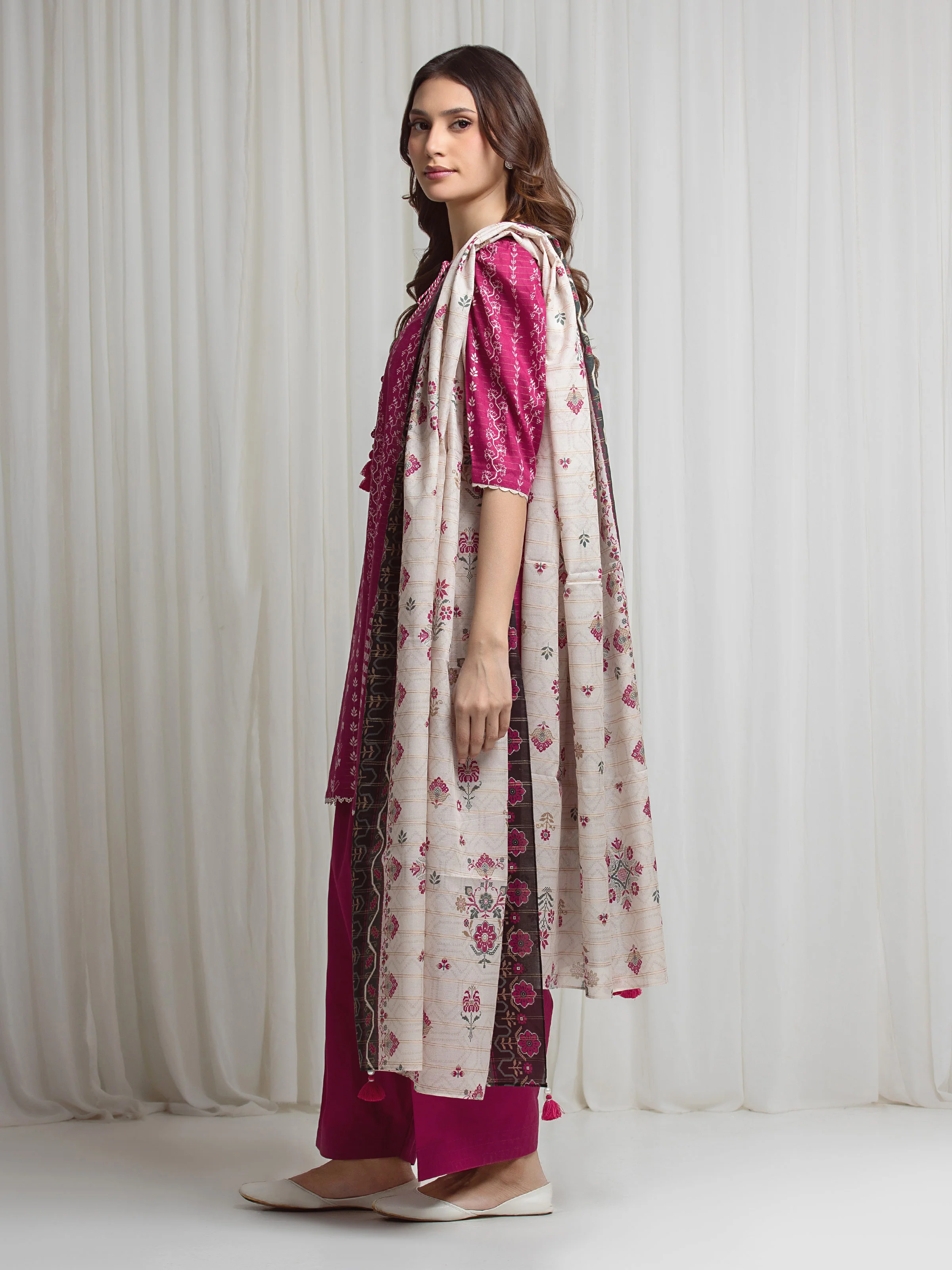Unstitched Printed Zari Lawn Suit - EWU6M6-081-3P - Image 4