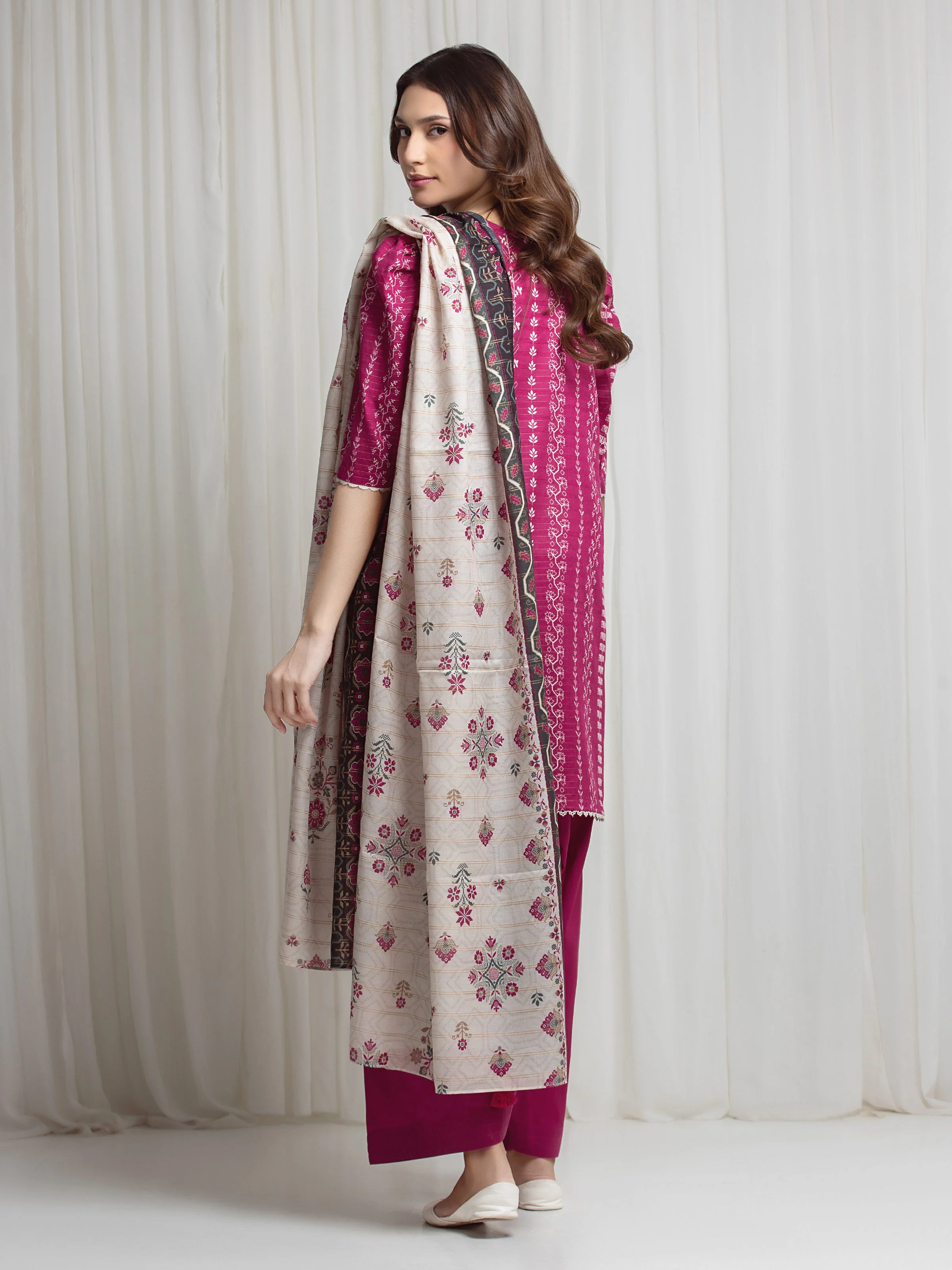 Unstitched Printed Zari Lawn Suit - EWU6M6-081-3P - Image 5