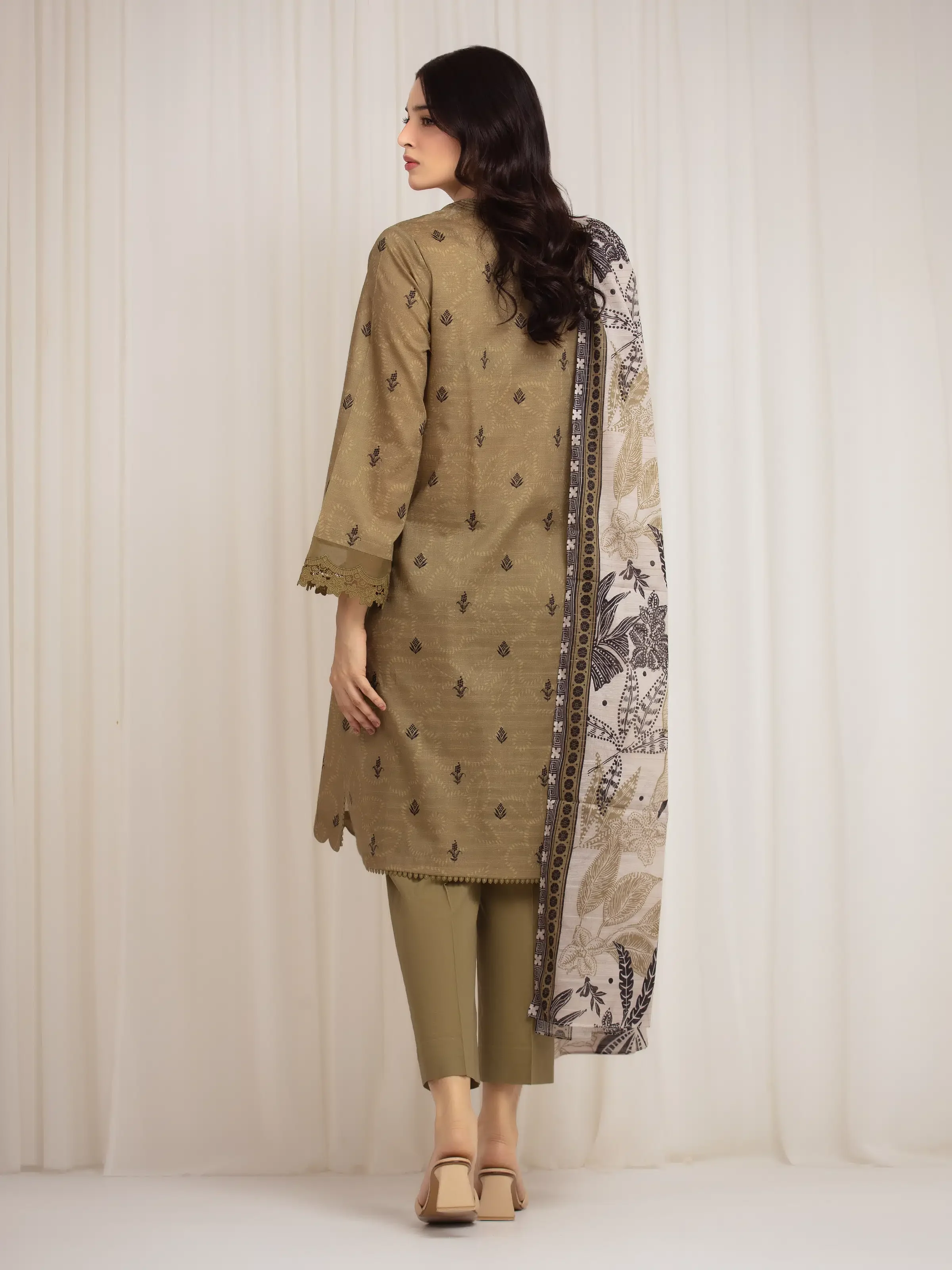 Unstitched Printed Zari Lawn Suit - EWU6M6-020-3P - Image 6