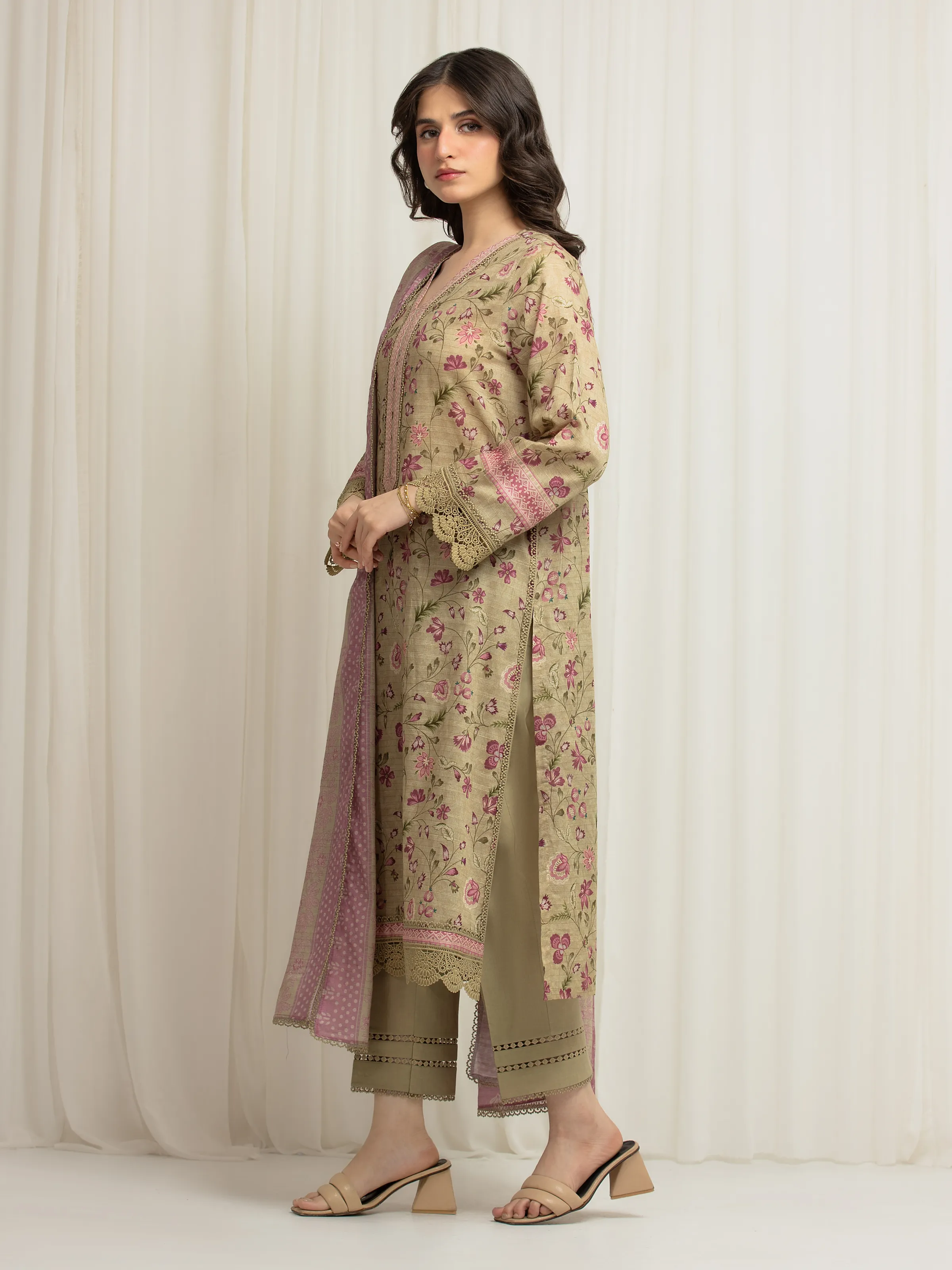 Unstitched Printed Zari Lawn Suit - EWU6M6-033-3P - Image 5