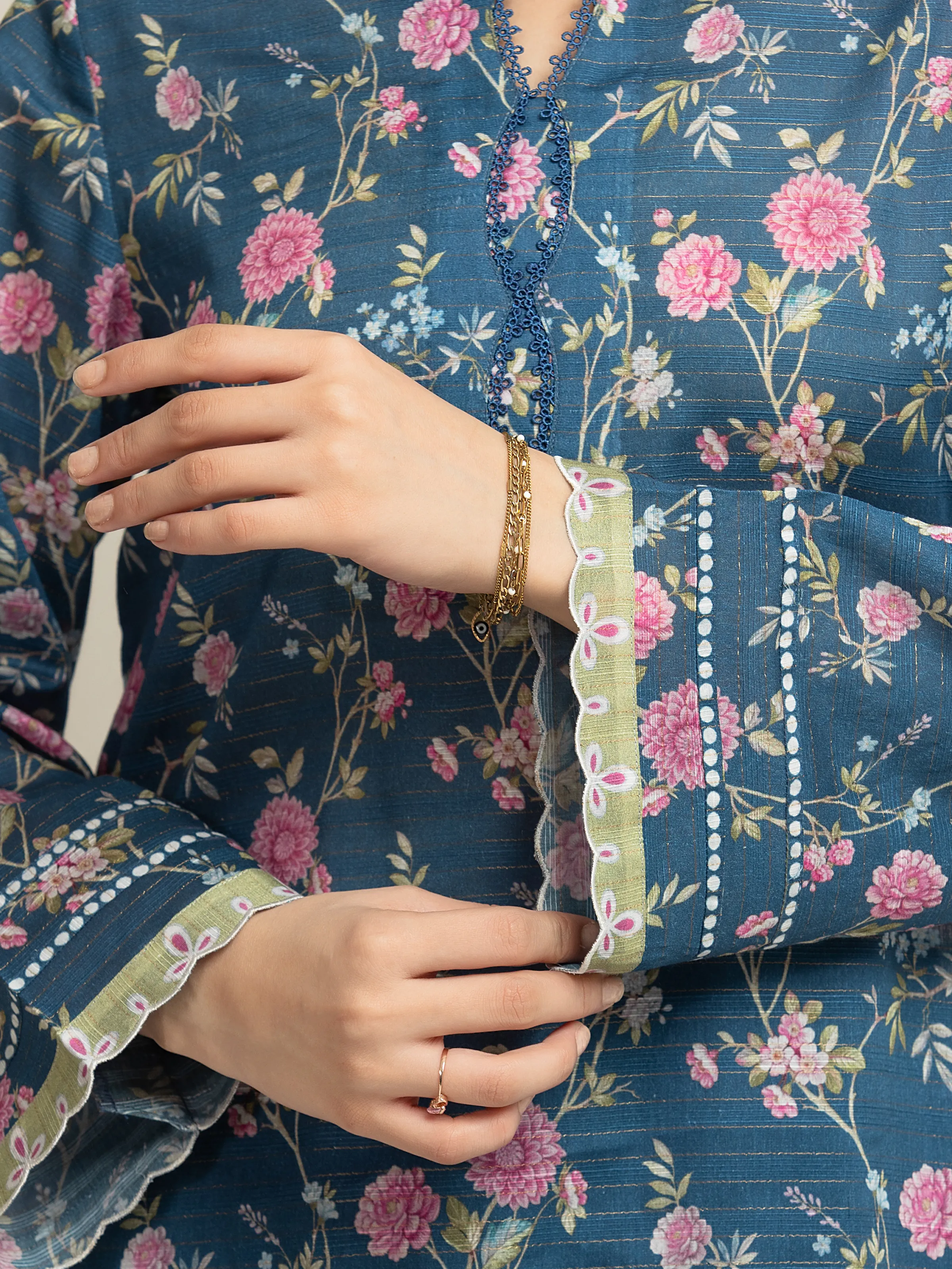 Unstitched Printed Zari Lawn Suit - EWU6M6-037-3P - Image 3