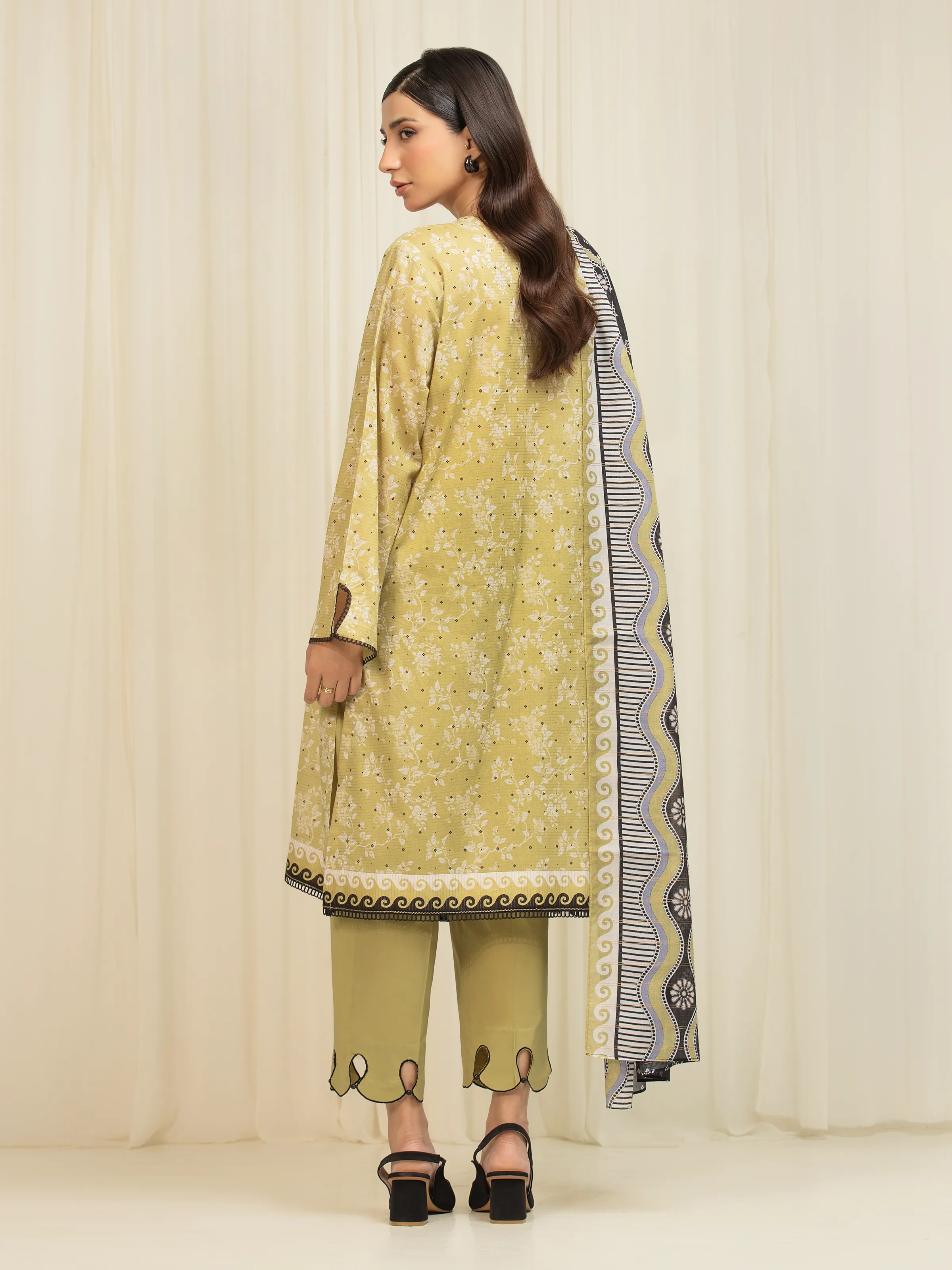 Unstitched Printed Zari Lawn Suit - EWU6M6-044-3P - Image 6