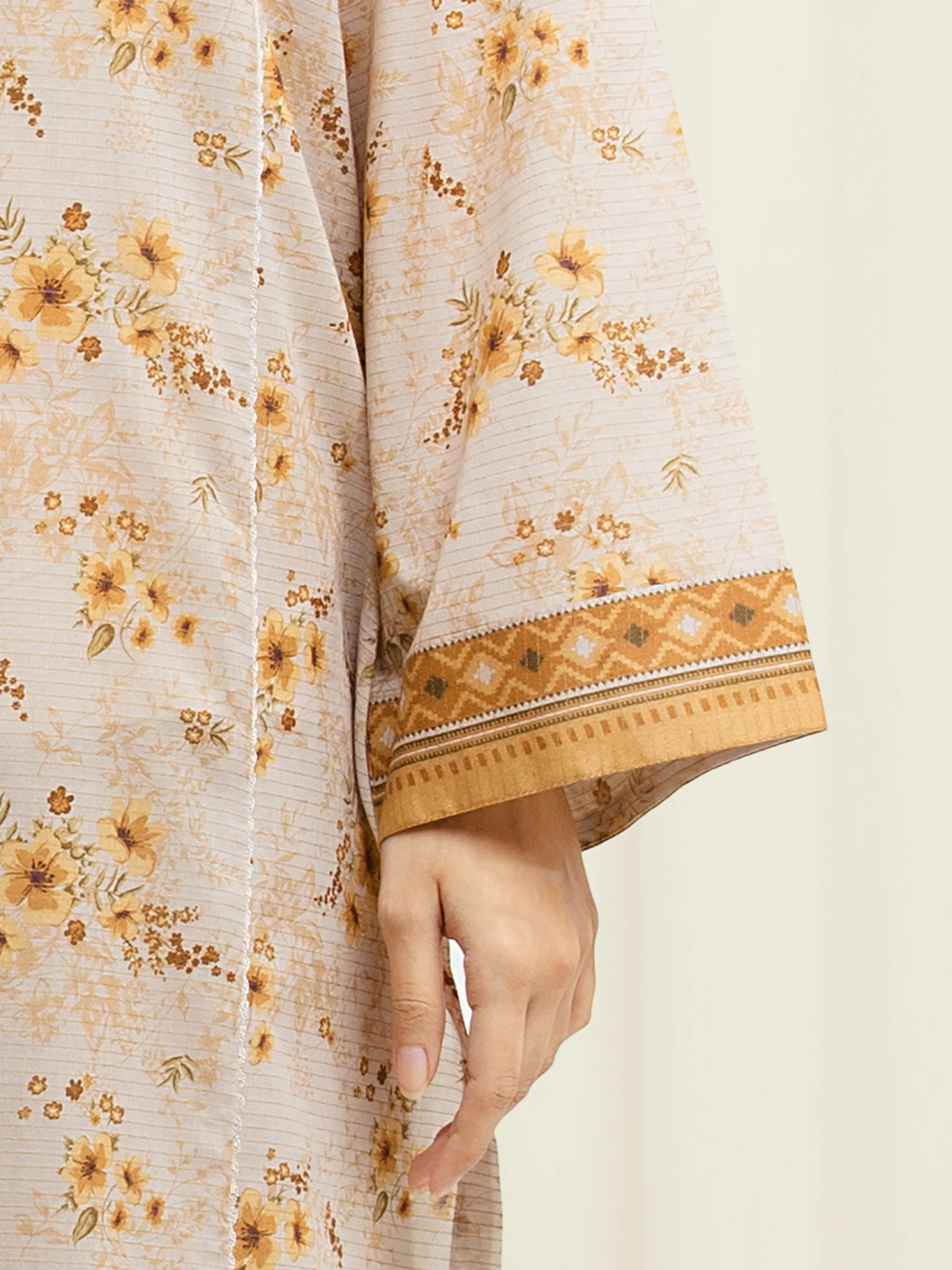 Unstitched Printed Zari Lawn Suit - EWU6M6-046-3P - Image 3