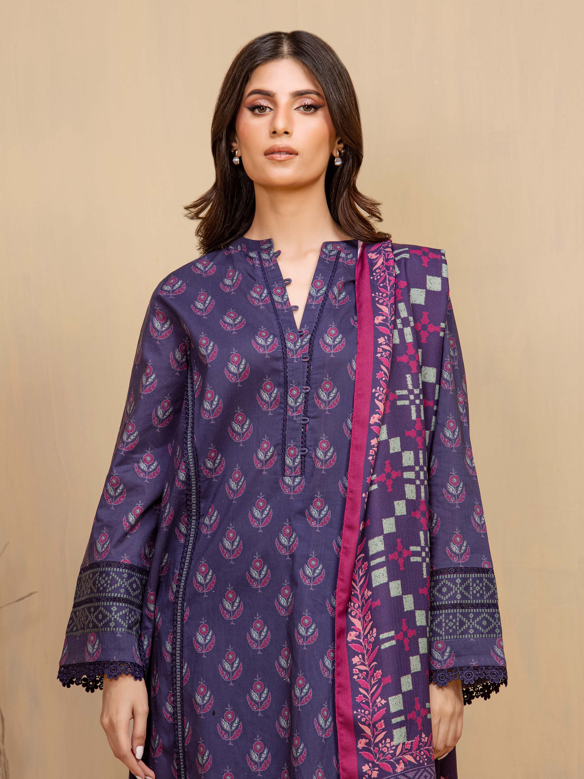 Unstitched Printed Khaddar Suit - EWU5M3-023-3P - Image 2