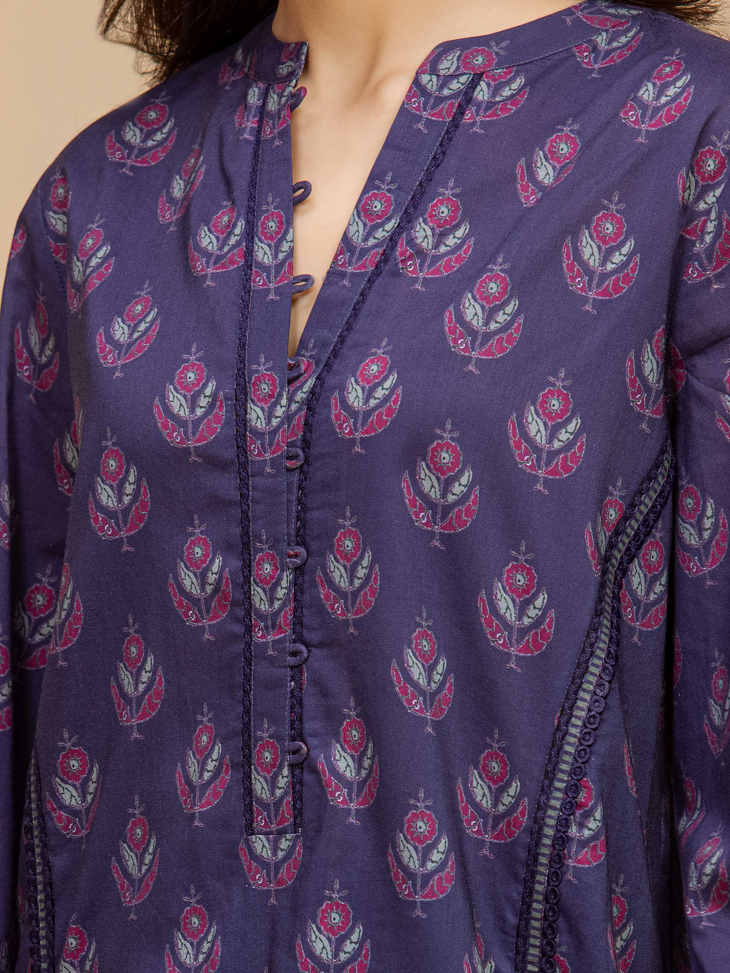 Unstitched Printed Khaddar Suit - EWU5M3-023-3P - Image 4
