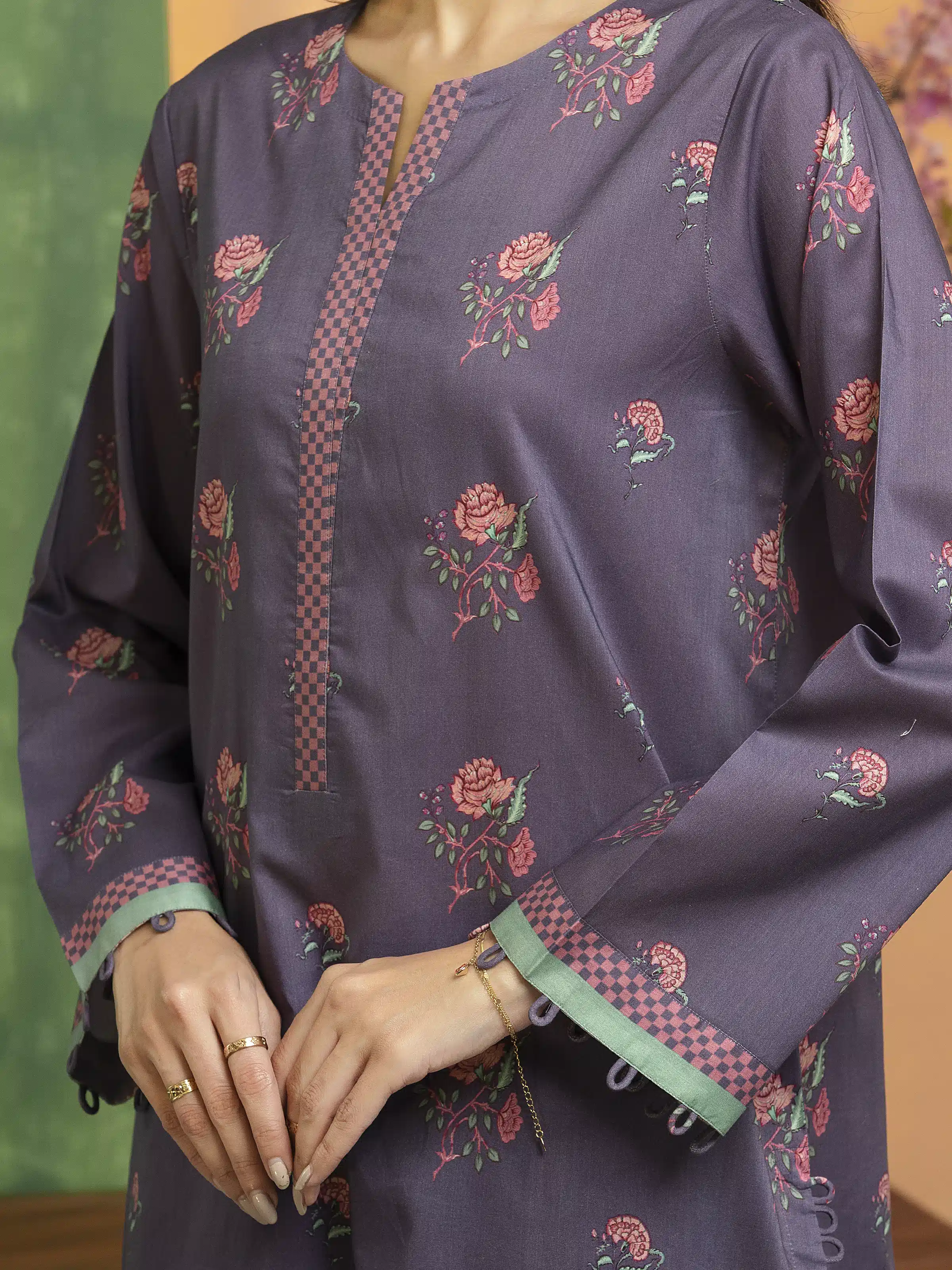 Unstitched Printed Lawn Suit - EWU5A1-35178-3P - Image 5