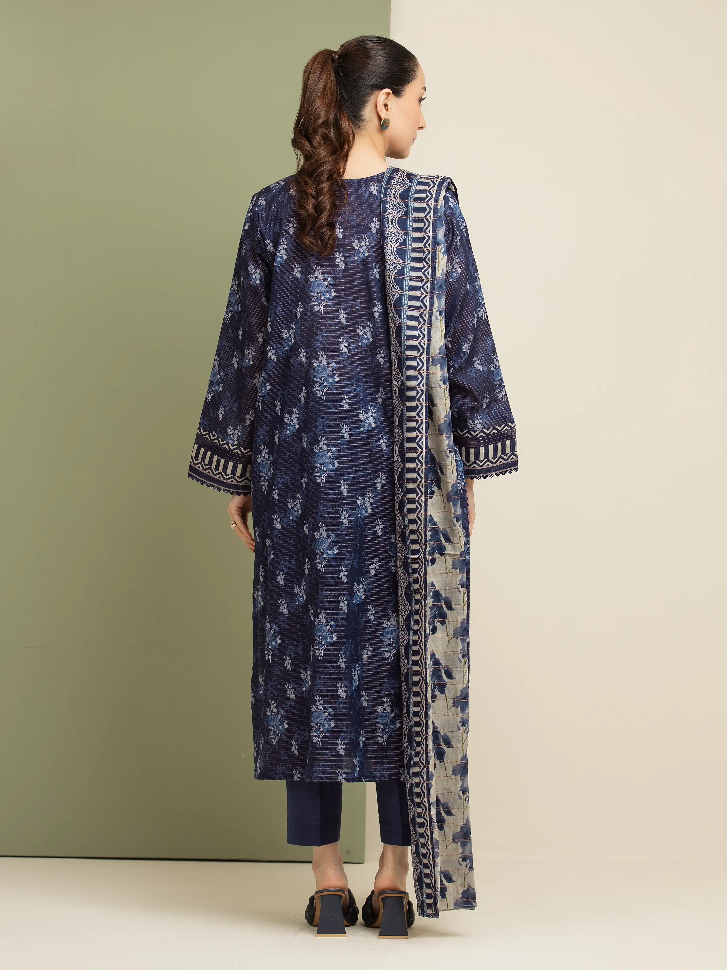 Unstitched Printed Zari Lawn Suit - EWU5M6-010-3P - Image 2