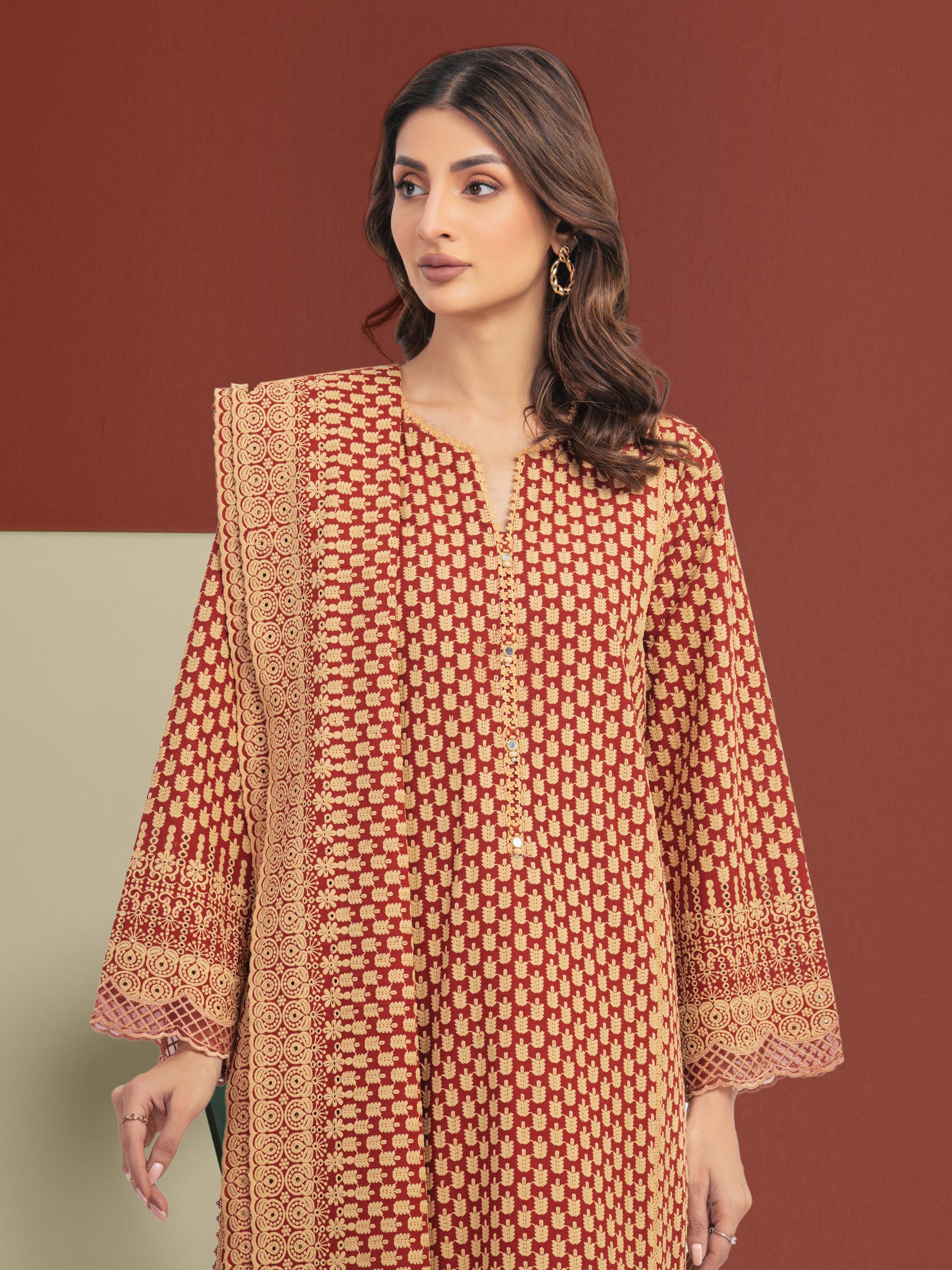 Unstitched Embroidered Cambric Suit - EWU5V2-31838-3P - Image 2