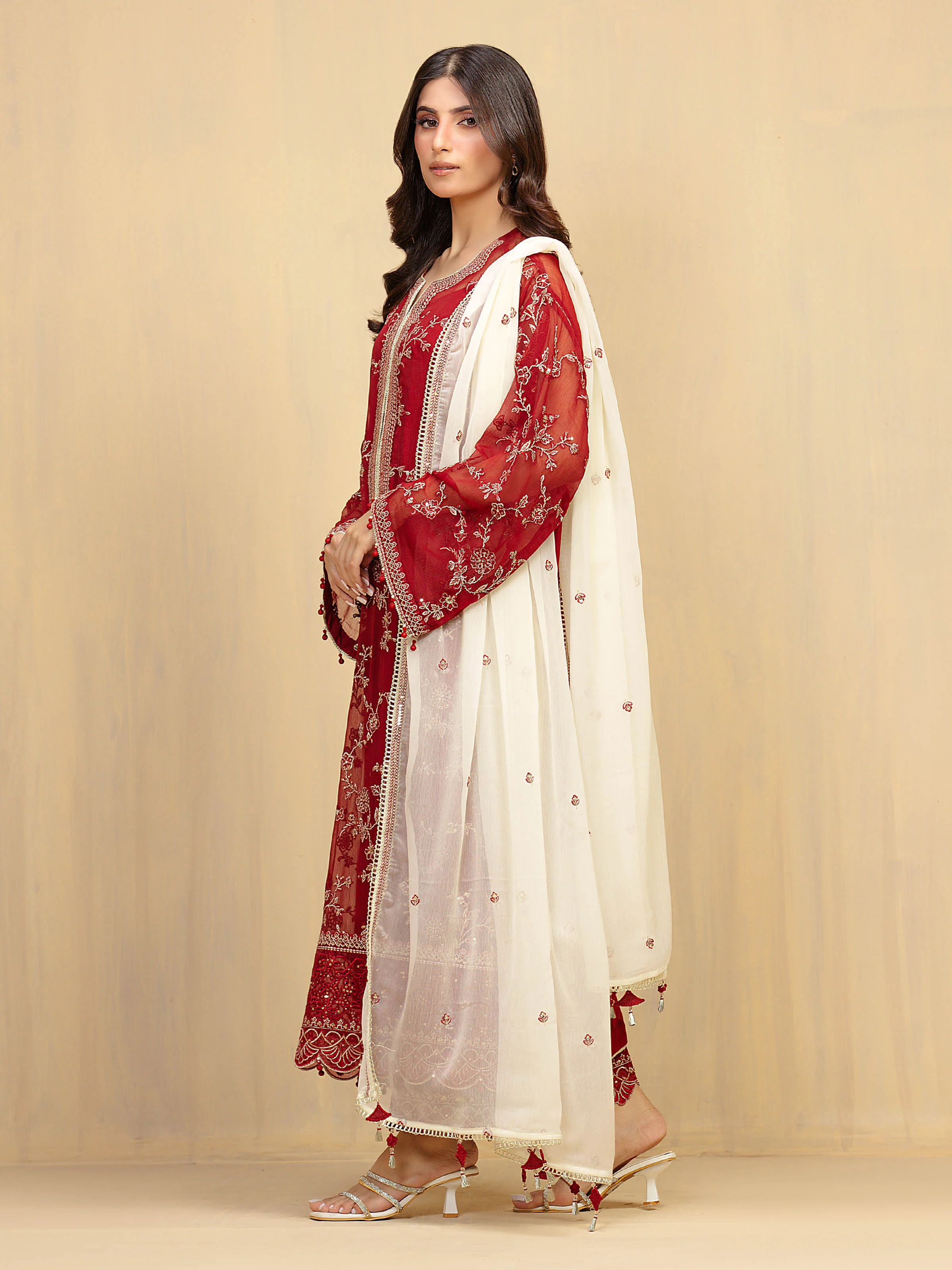 Unstitched Embroidered Chiffon Suit - EWU5V5-31309-3P - Image 5