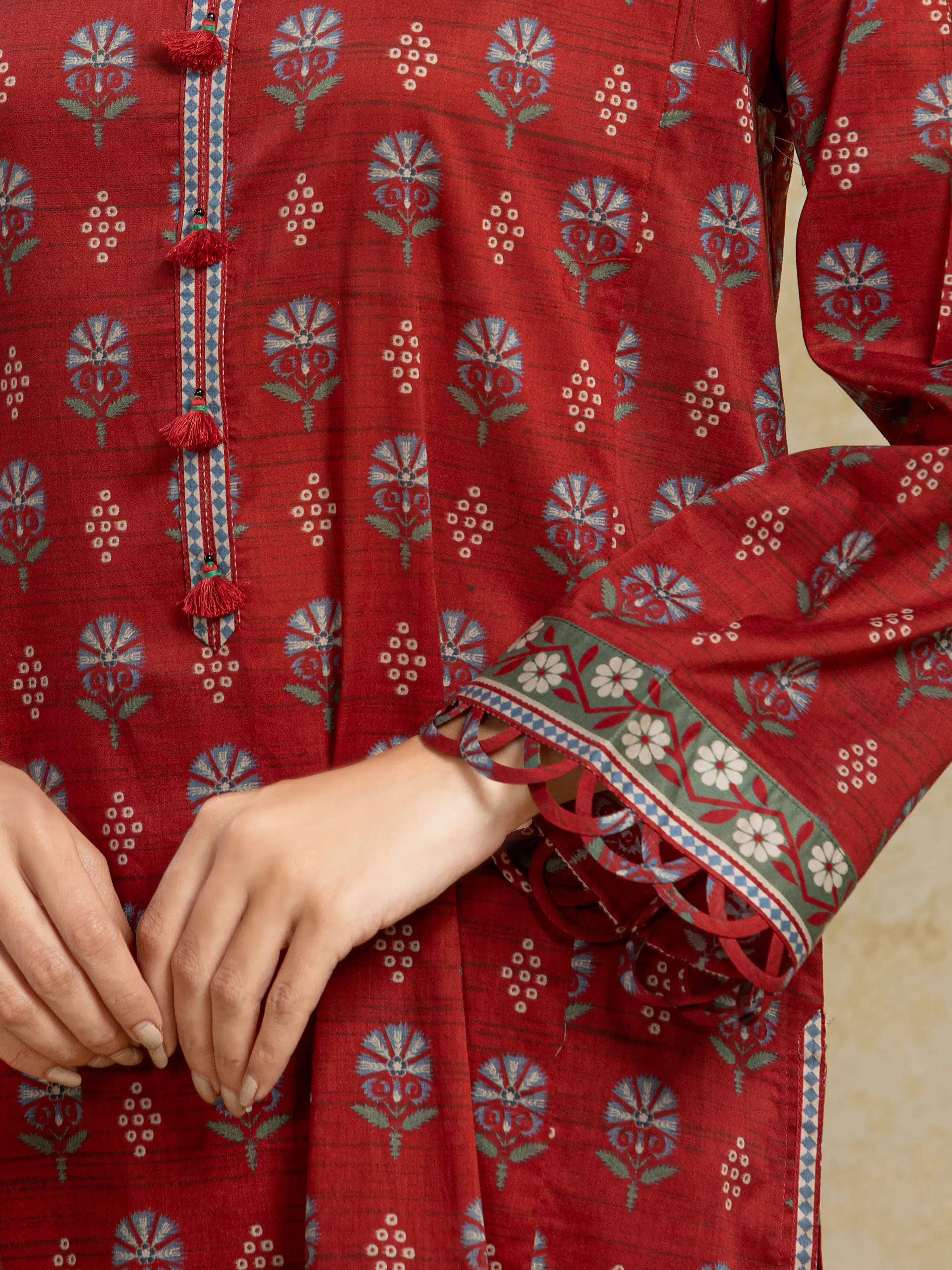Unstitched Printed Khaddar Suit - EWU5A3-35951-3P - Image 3