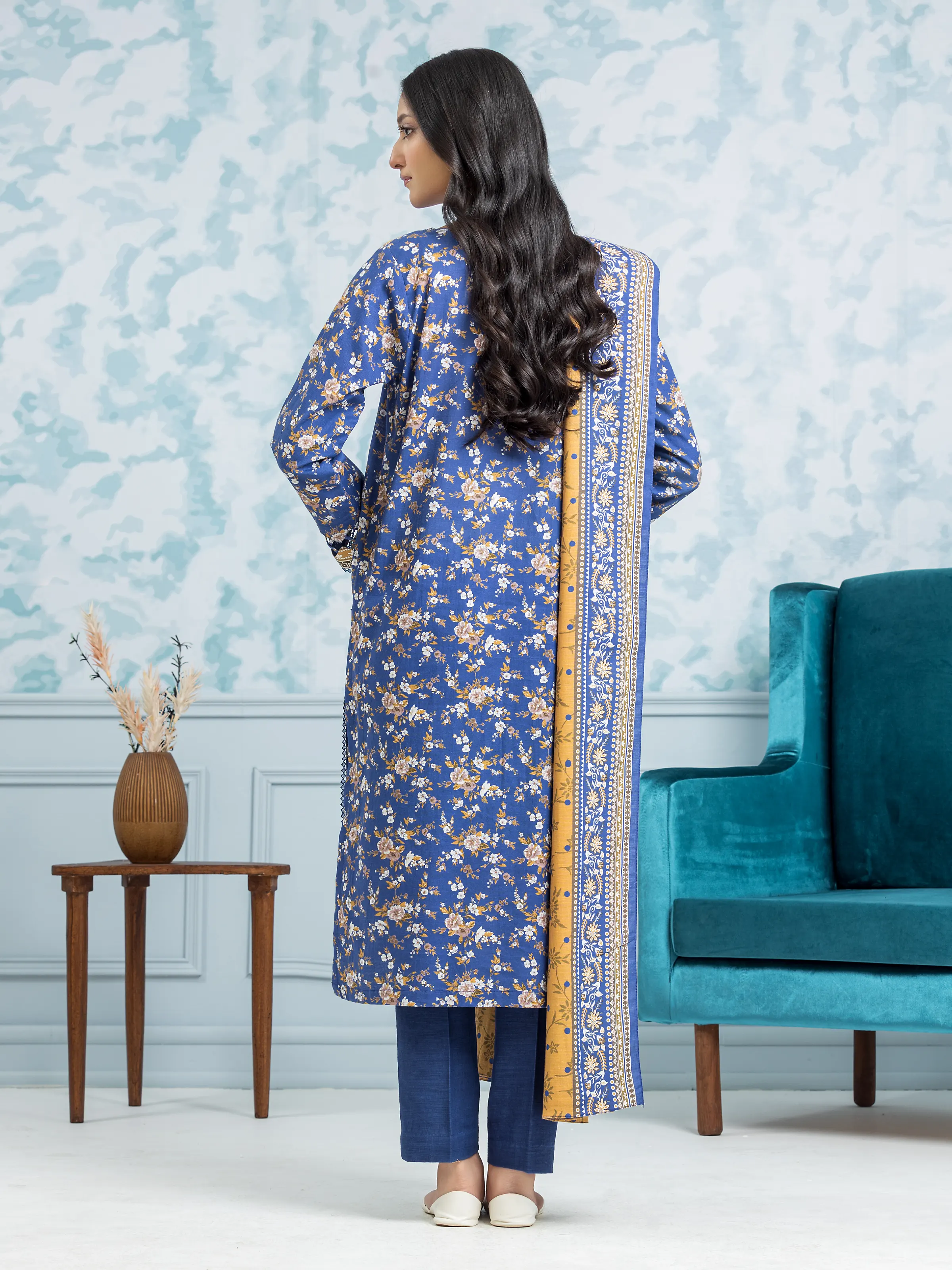 Unstitched Printed Khaddar Suit - EWU24A3-29308-3P - Image 2