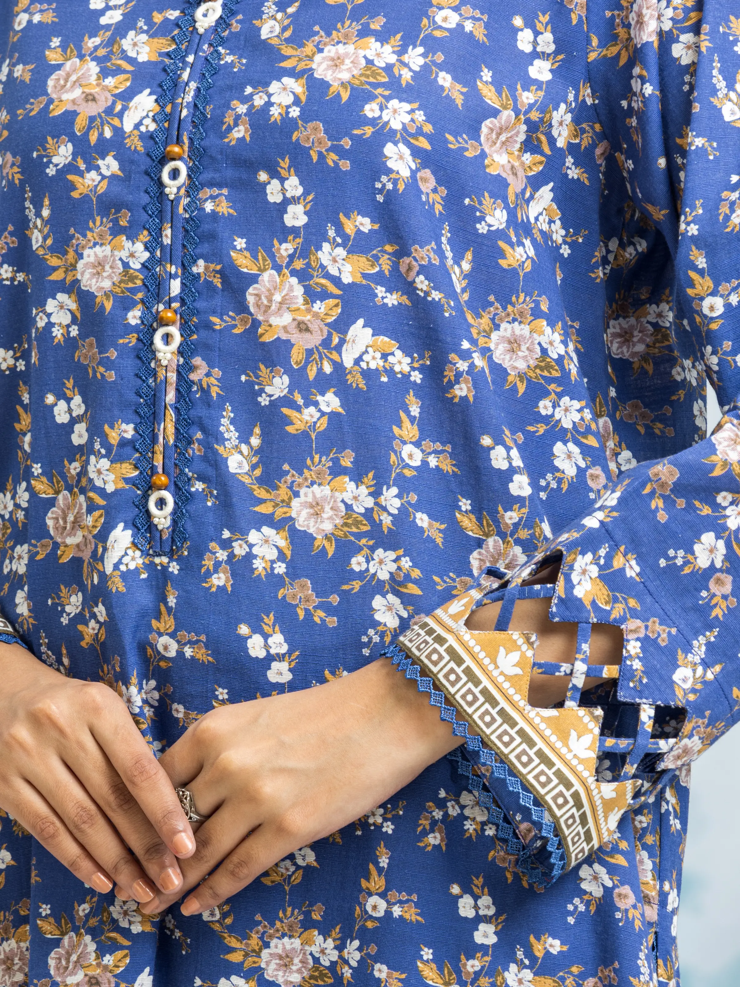 Unstitched Printed Khaddar Suit - EWU24A3-29308-3P - Image 3
