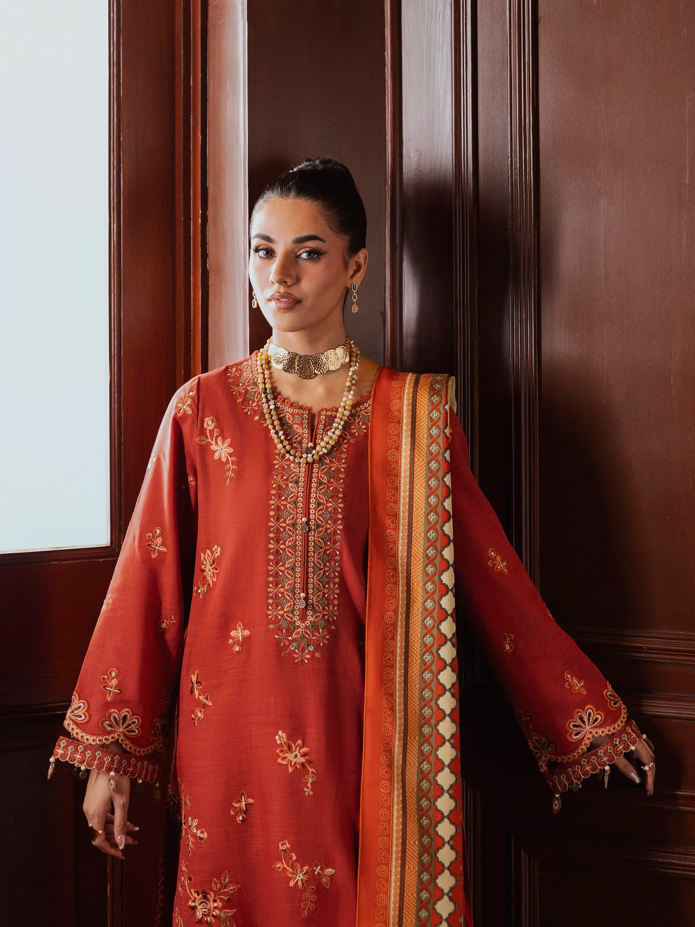 Unstitched Embroidered Khaddar Suit - EWU5V11-32008-3P - Image 2