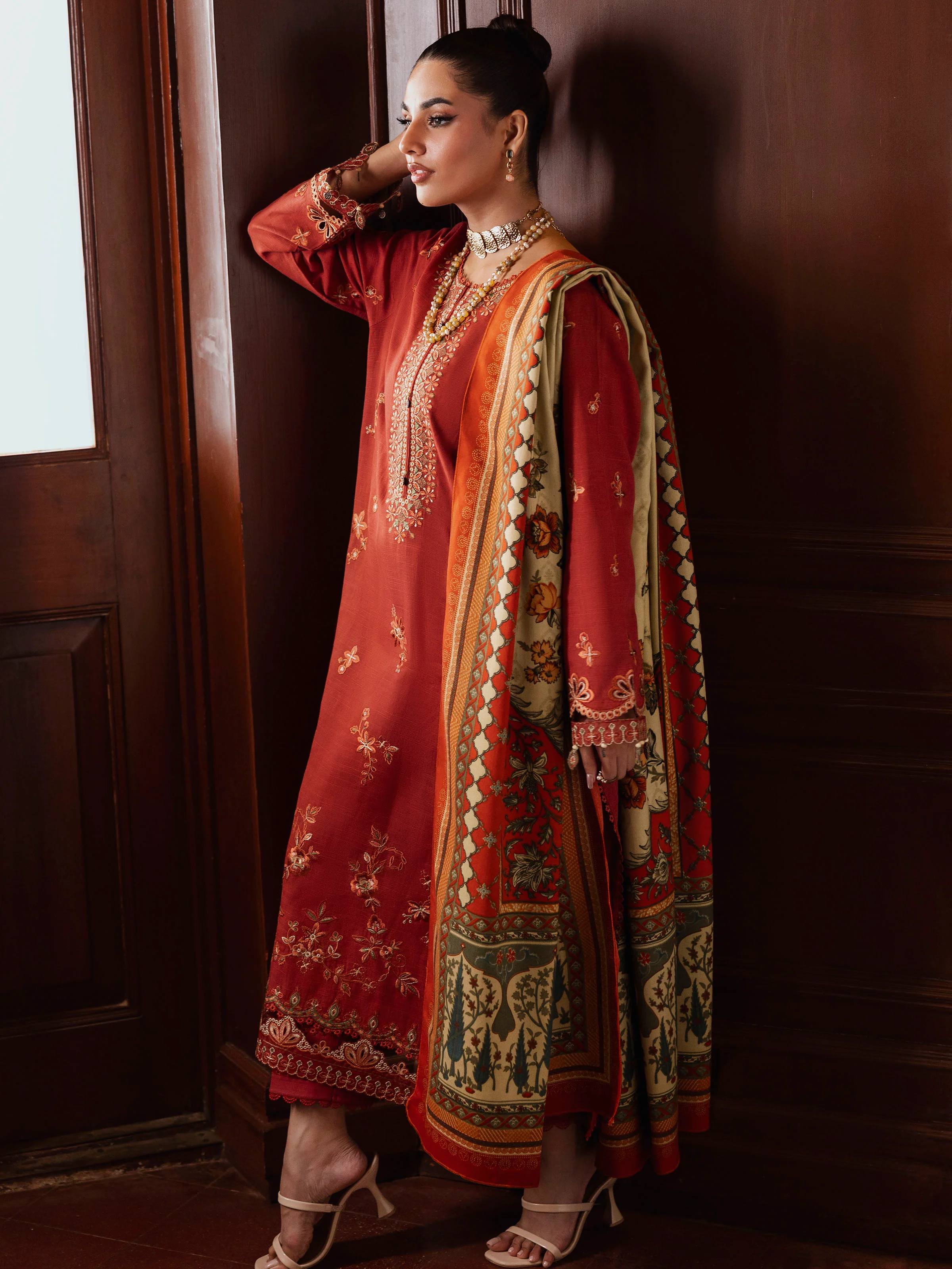 Unstitched Embroidered Khaddar Suit - EWU5V11-32008-3P - Image 5