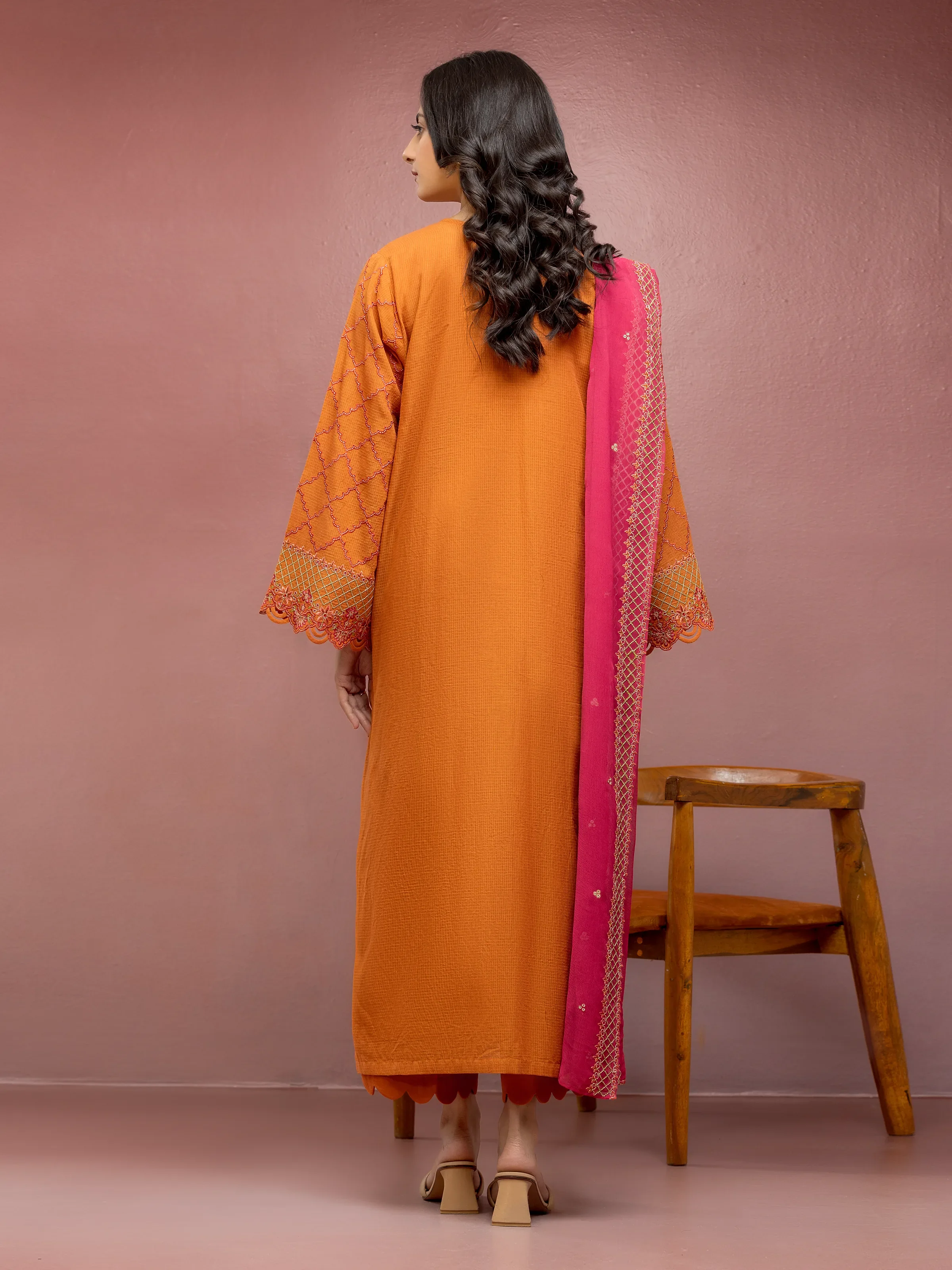 Unstitched Embroidered Lawn Suit - EWU5V1-31242-3P - Image 2