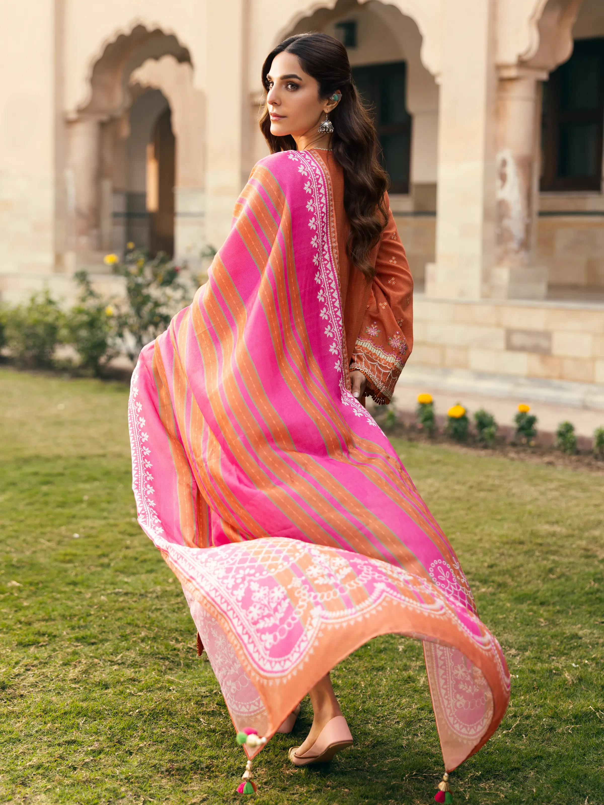 Unstitched Embroidered Lawn Suit - EWU5V1-31243-3P - Image 3