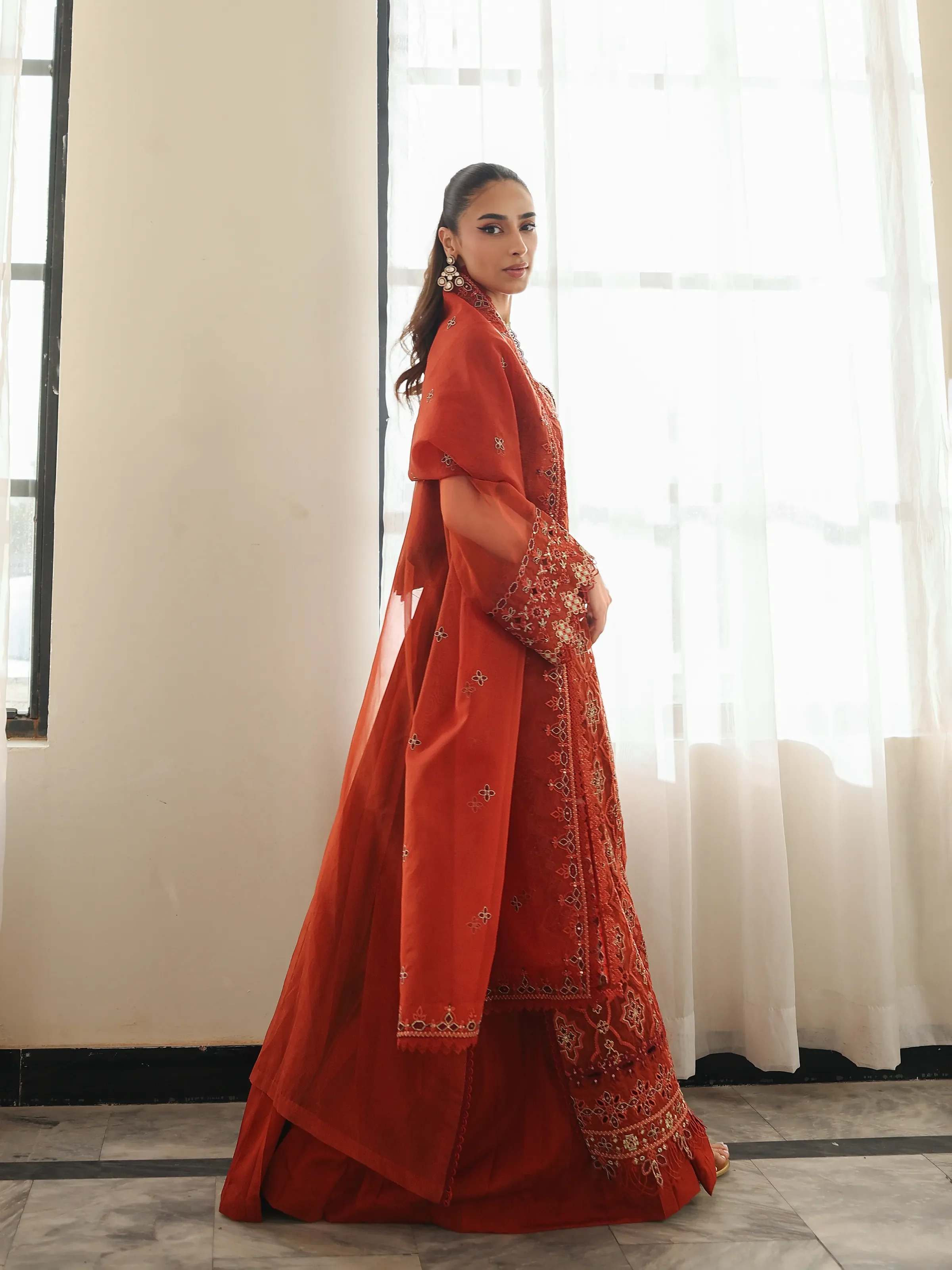 Unstitched Embroidered Organza Suit - EWU5V4-31267-3P - Image 6