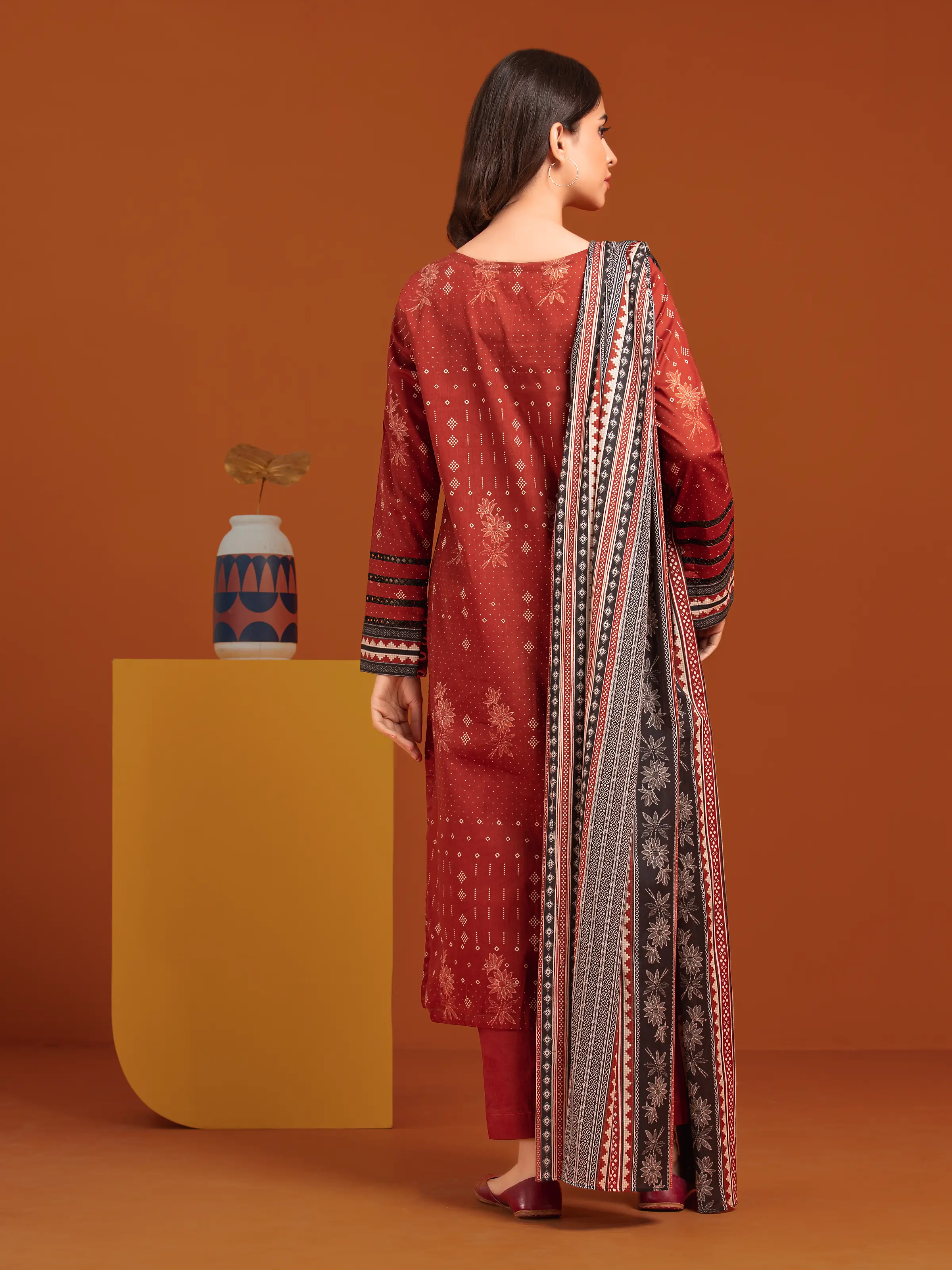 Unstitched Printed Khaddar Suit - EWU24A3-27089-3P - Image 2