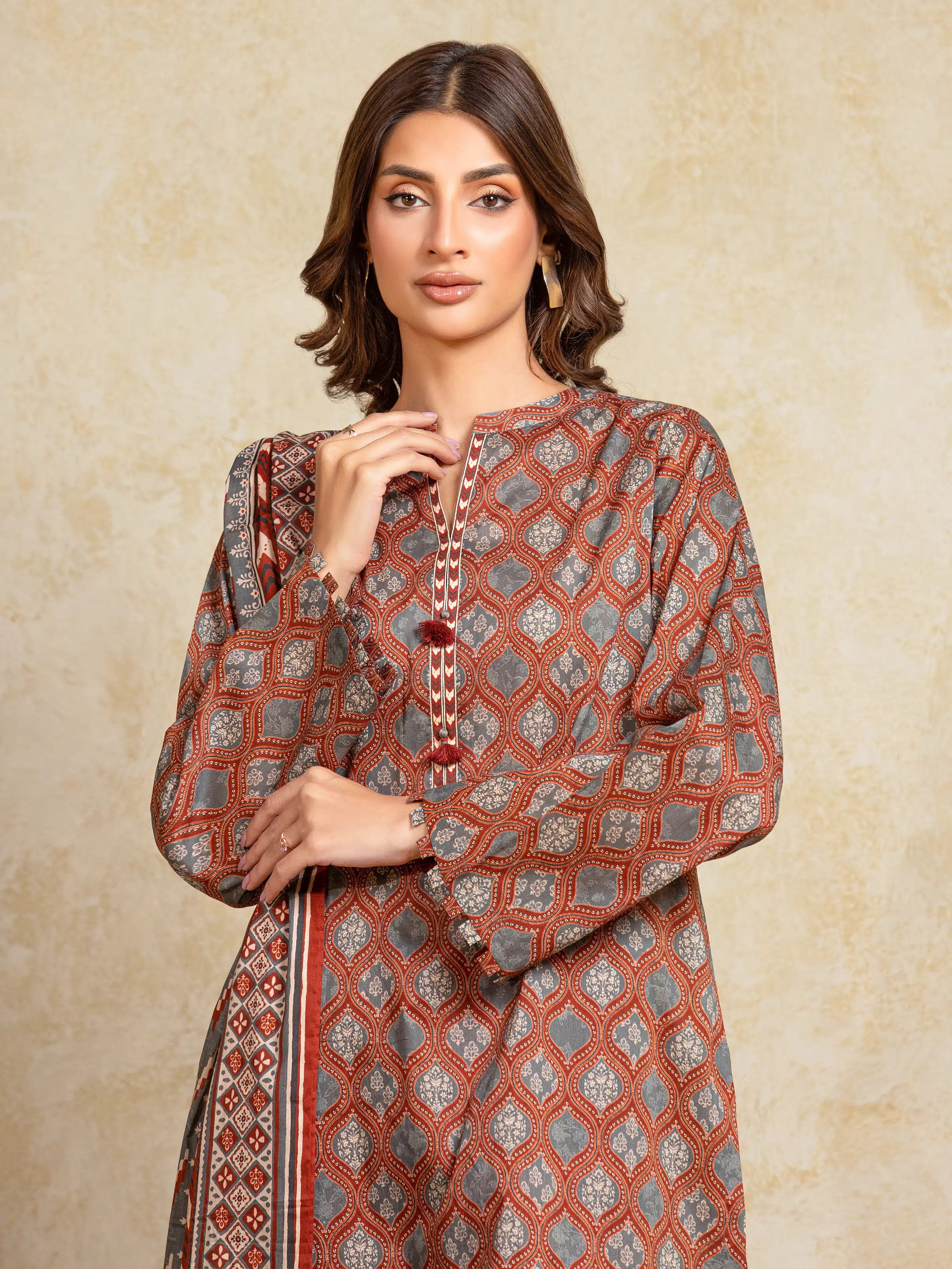 Unstitched Printed Khaddar Suit - EWU5A3-35920-3P - Image 2