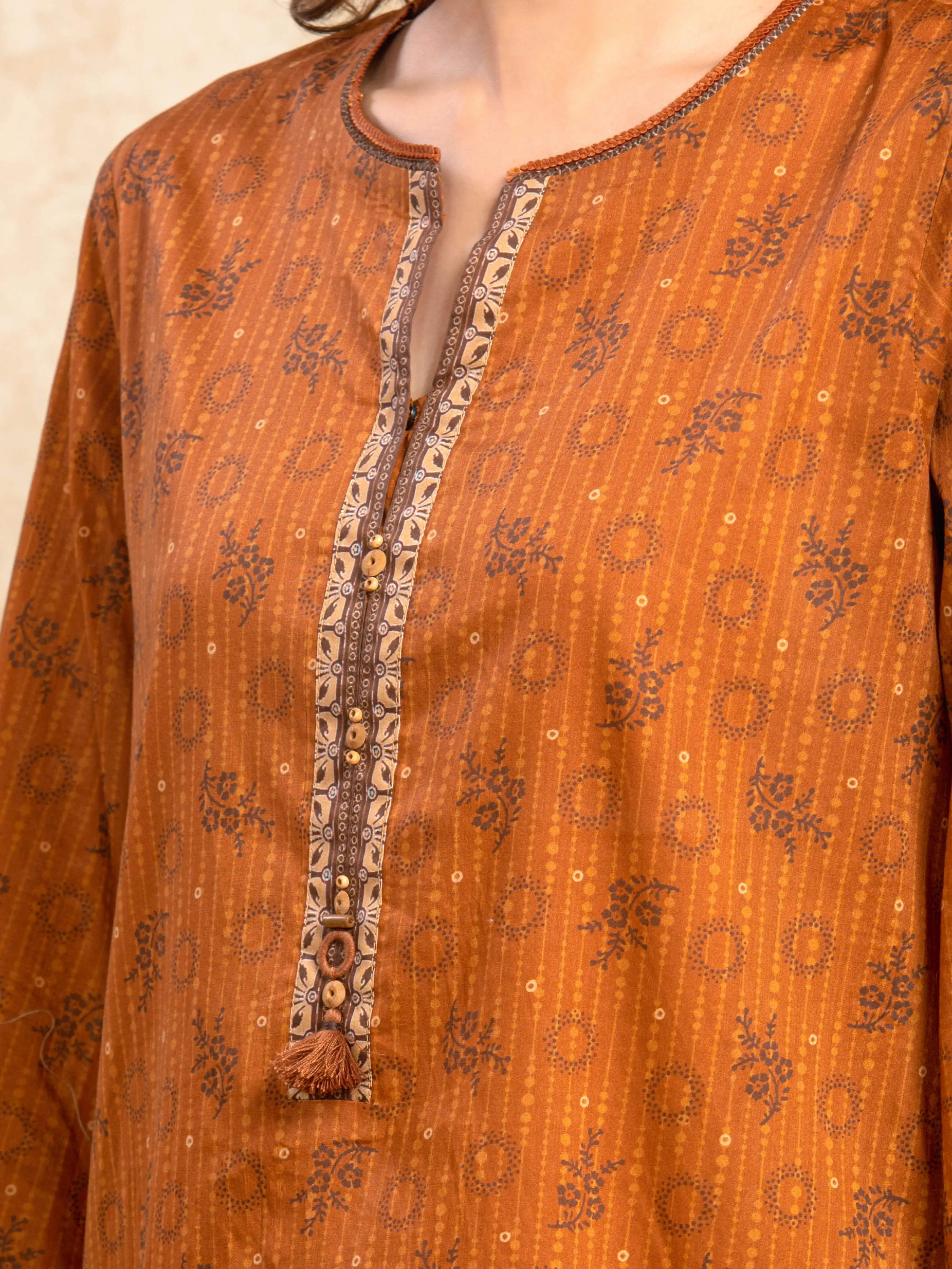 Unstitched Printed Khaddar Suit - EWU5A3-35983-3P - Image 4