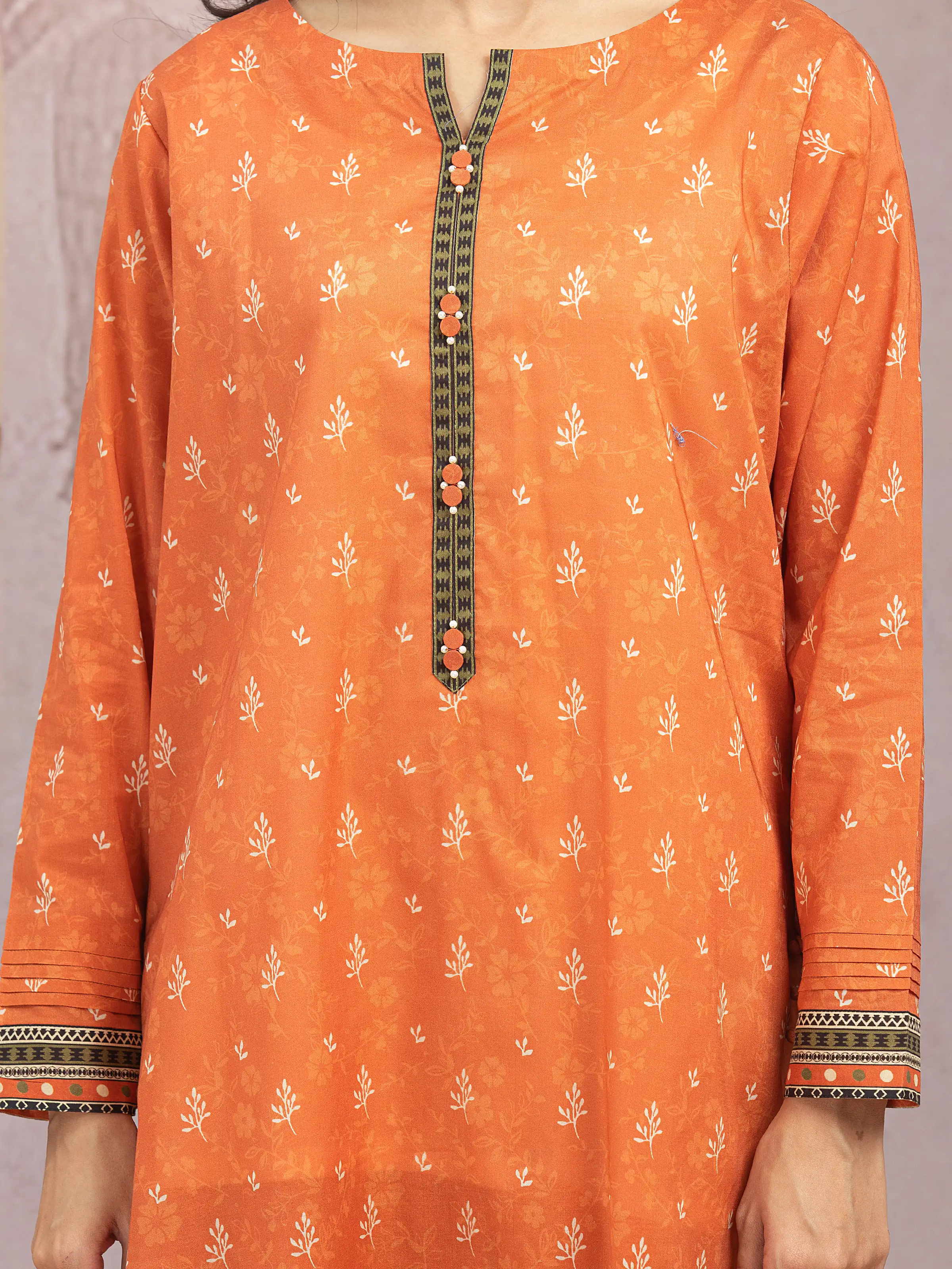 Unstitched Printed Lawn Suit - EWU5A1-35003-3P - Image 3