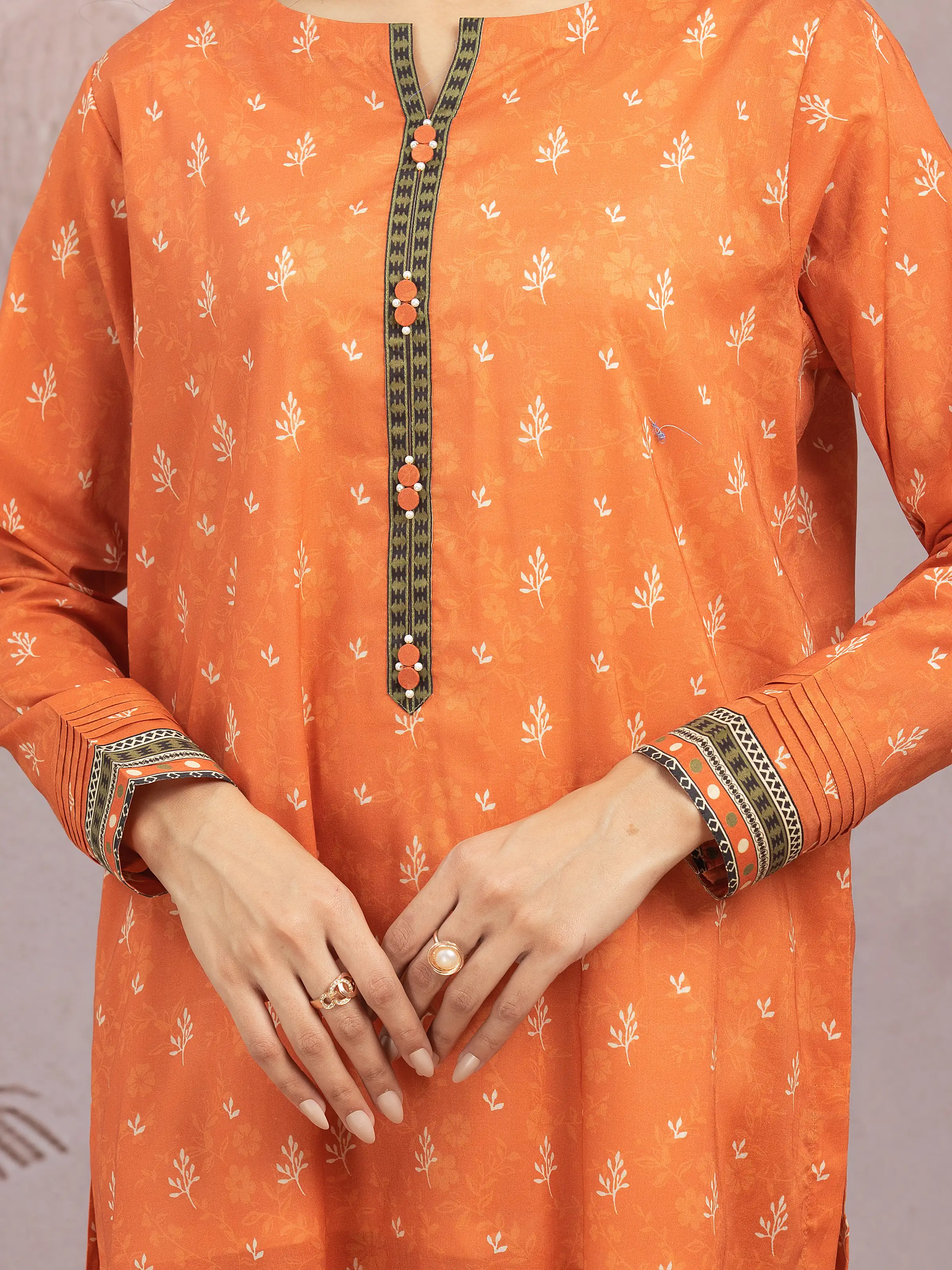 Unstitched Printed Lawn Suit - EWU5A1-35003-3P - Image 4