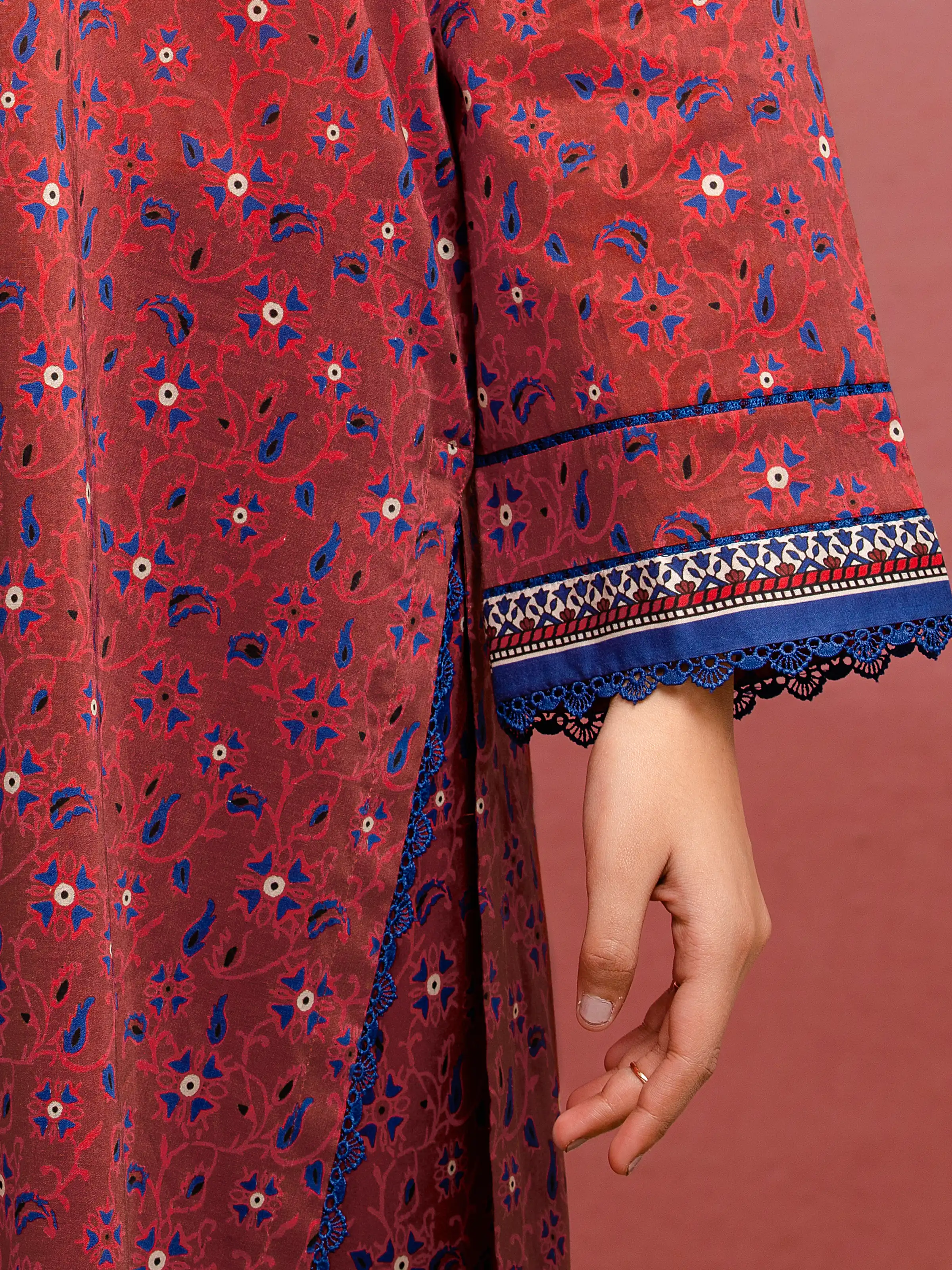 Unstitched Printed Lawn Suit - EWU5A1-35032-3P - Image 4