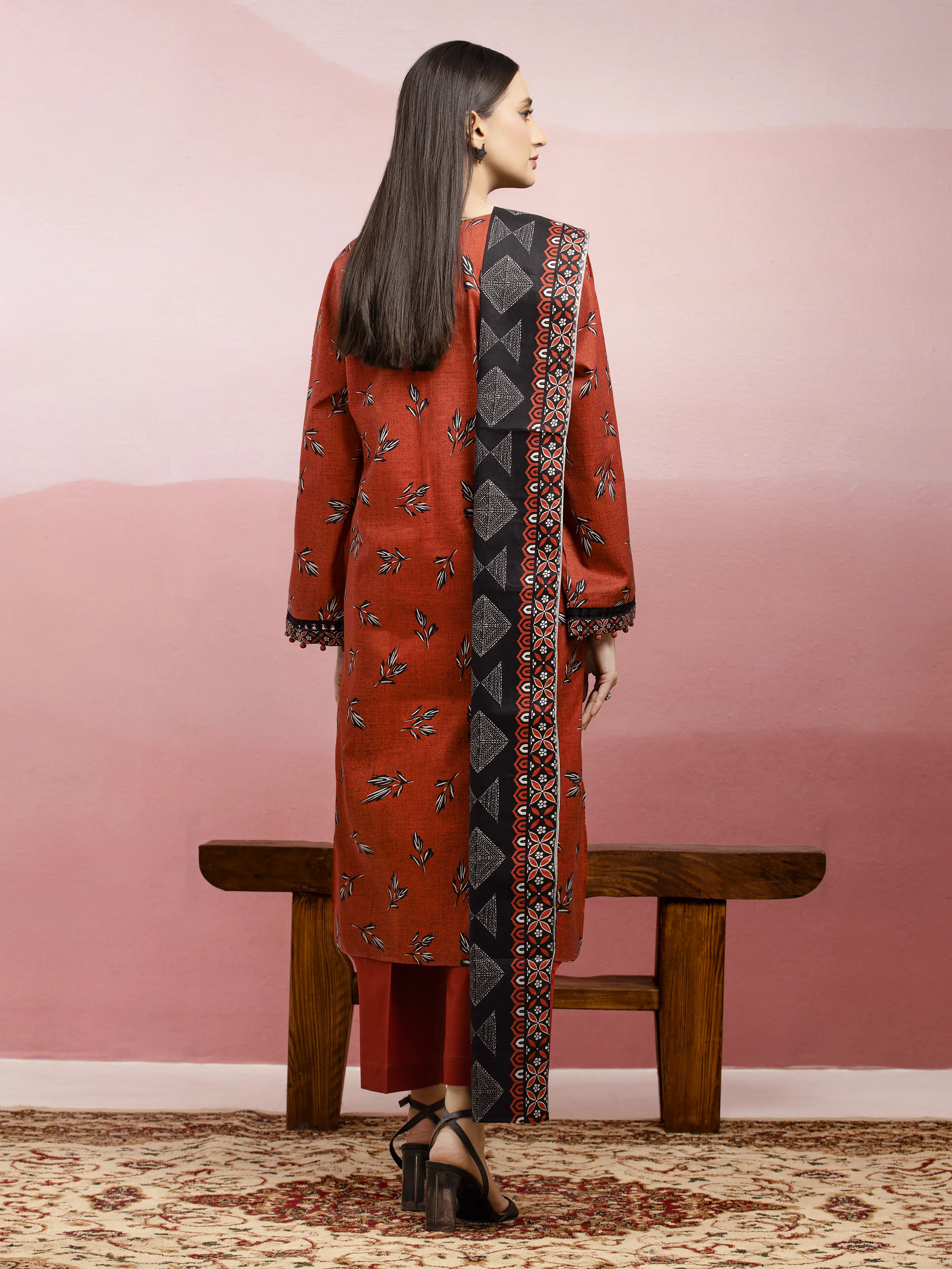 Unstitched Printed Lawn Suit - EWU5A1-35230-3P - Image 2