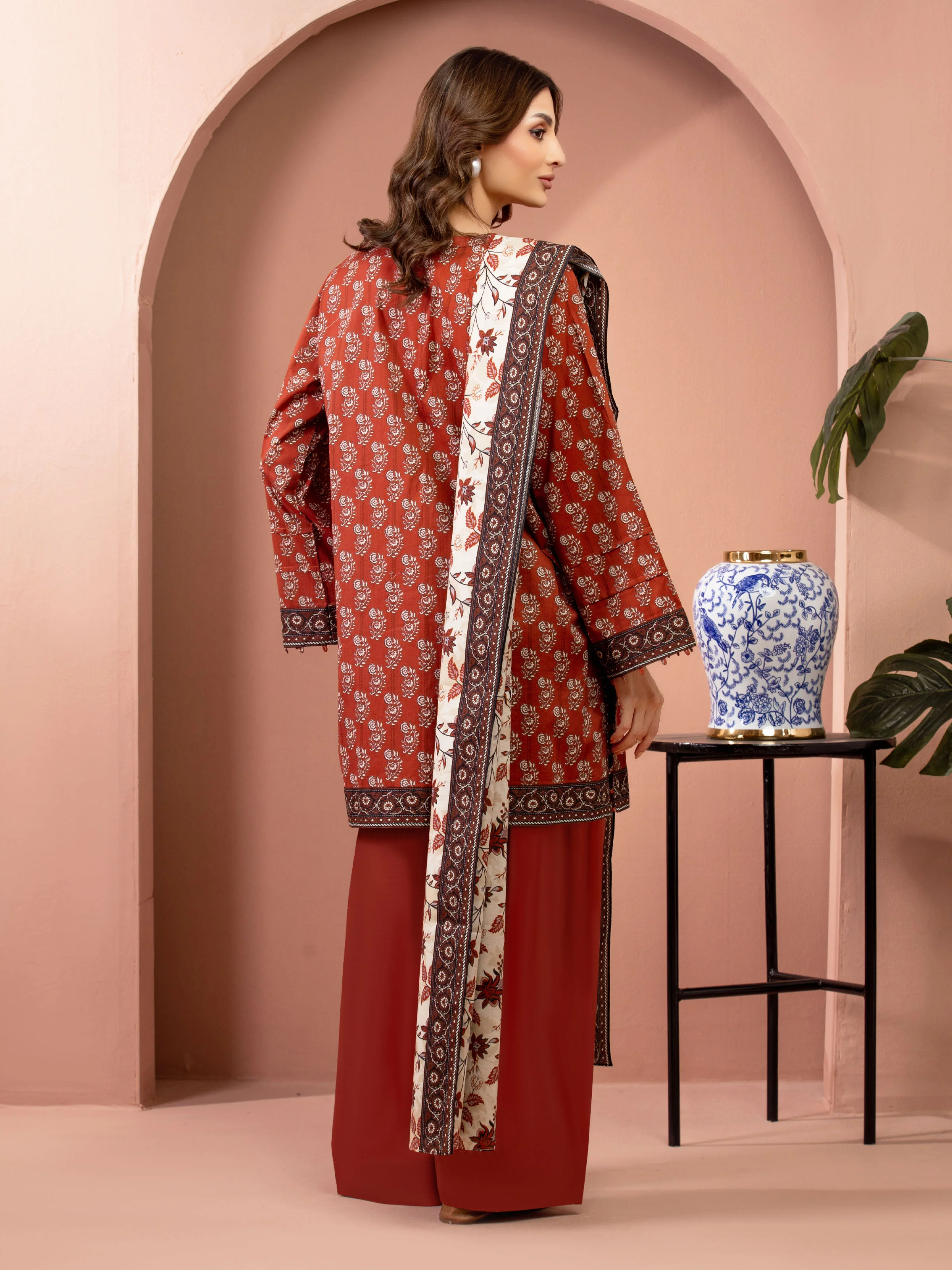 Unstitched Printed Lawn Suit - EWU5A1-35233-3P - Image 5
