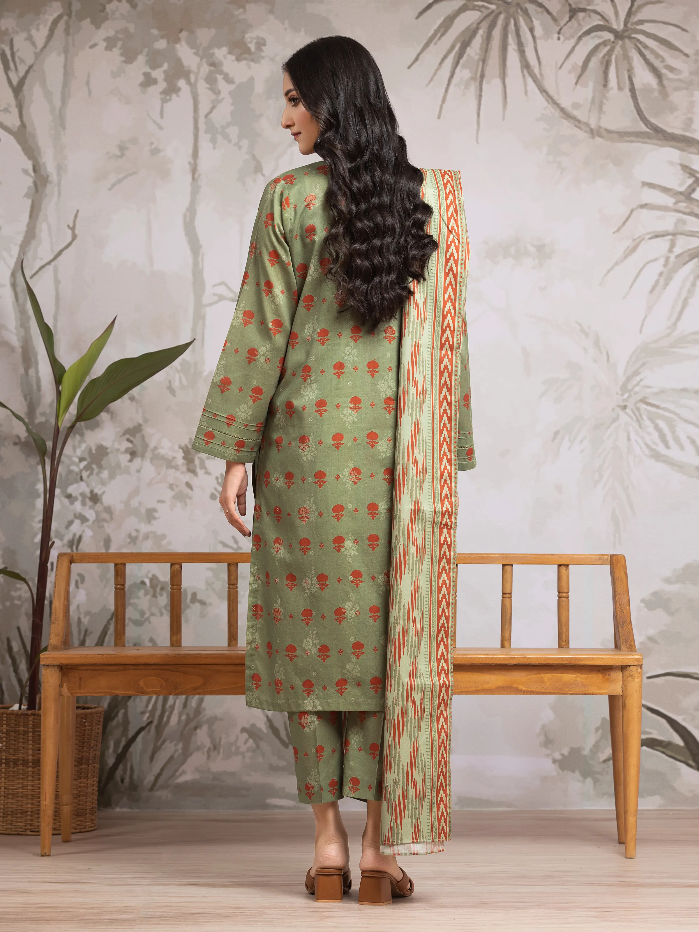 Unstitched Printed Khaddar Suit - EWU24A3-29601-3P - Image 2
