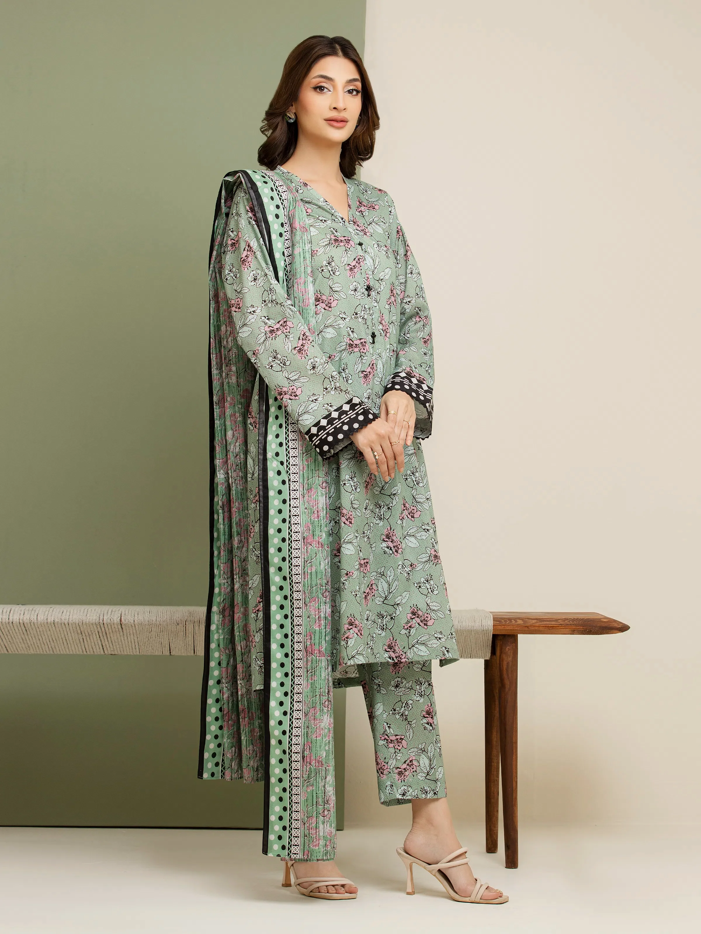 Unstitched Printed Lawn Shirt Dupatta - EWU5A1-35074SD - Image 4