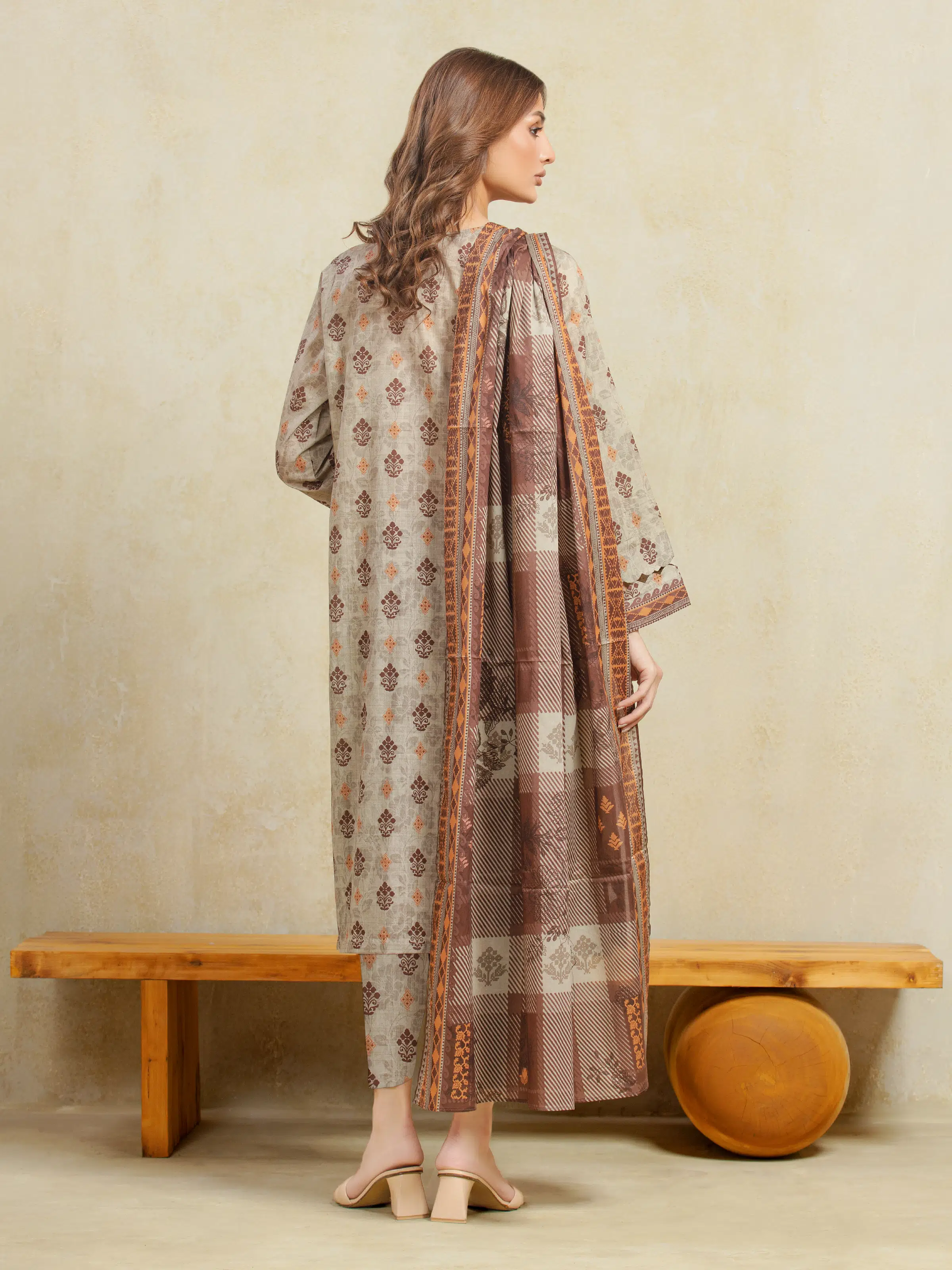 Unstitched Printed Khaddar Suit - EWU5A3-36102-3P - Image 6