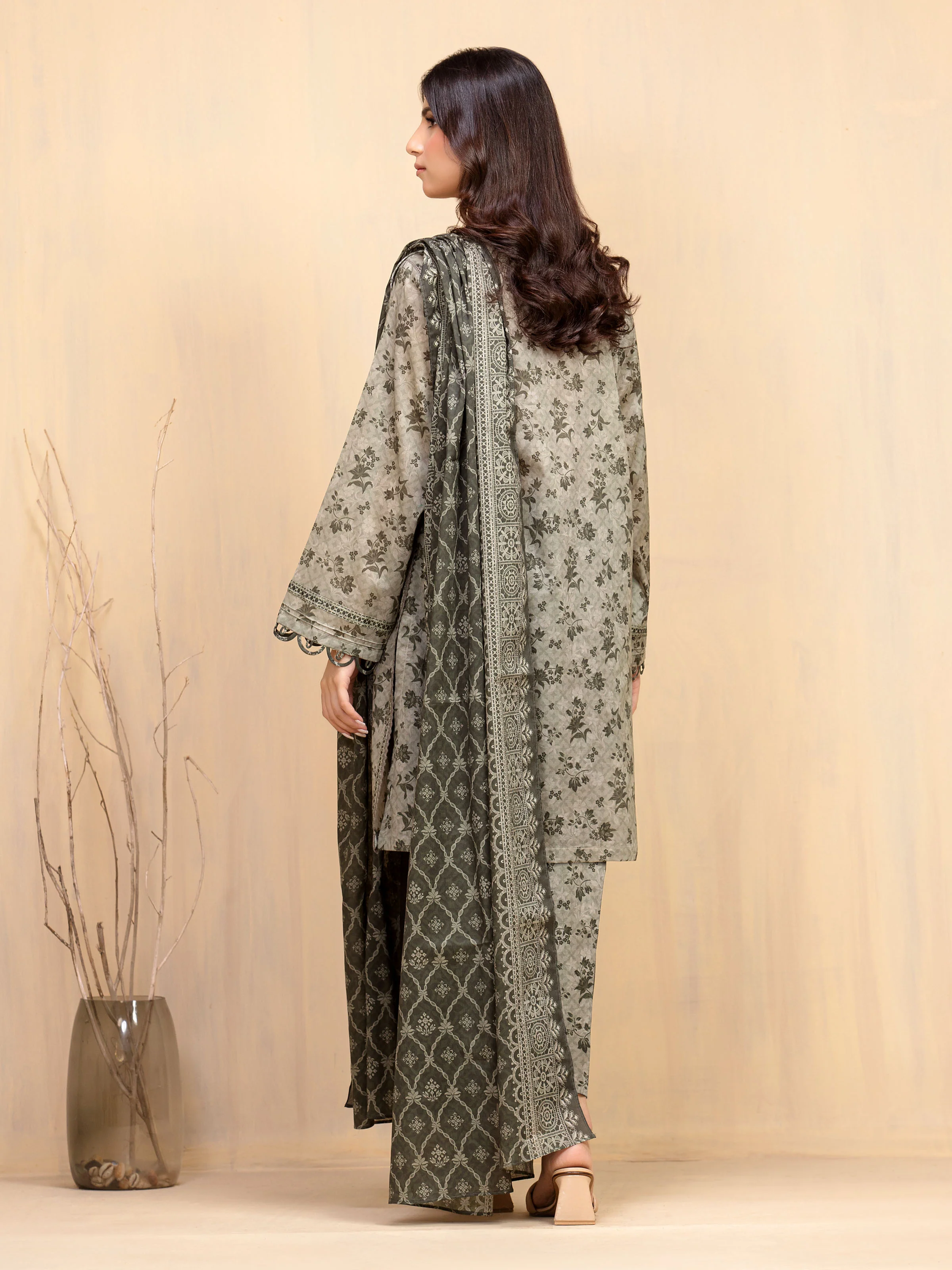 Unstitched Printed Khaddar Suit - EWU5A3-36125-3P - Image 6