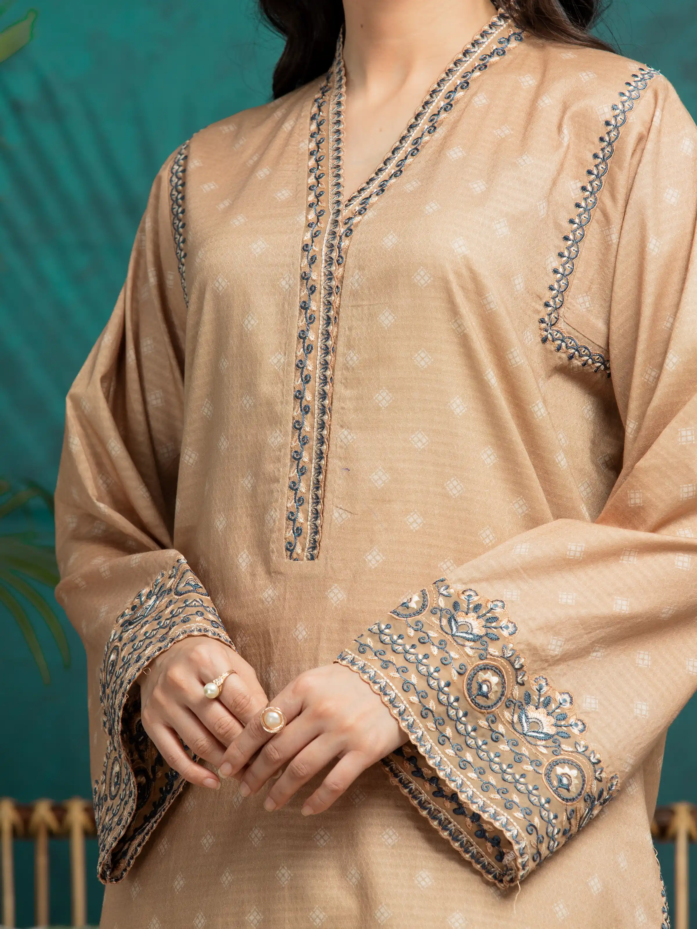 Unstitched Embroidered Dobby Suit - EWU5V7-30365-3P - Image 3